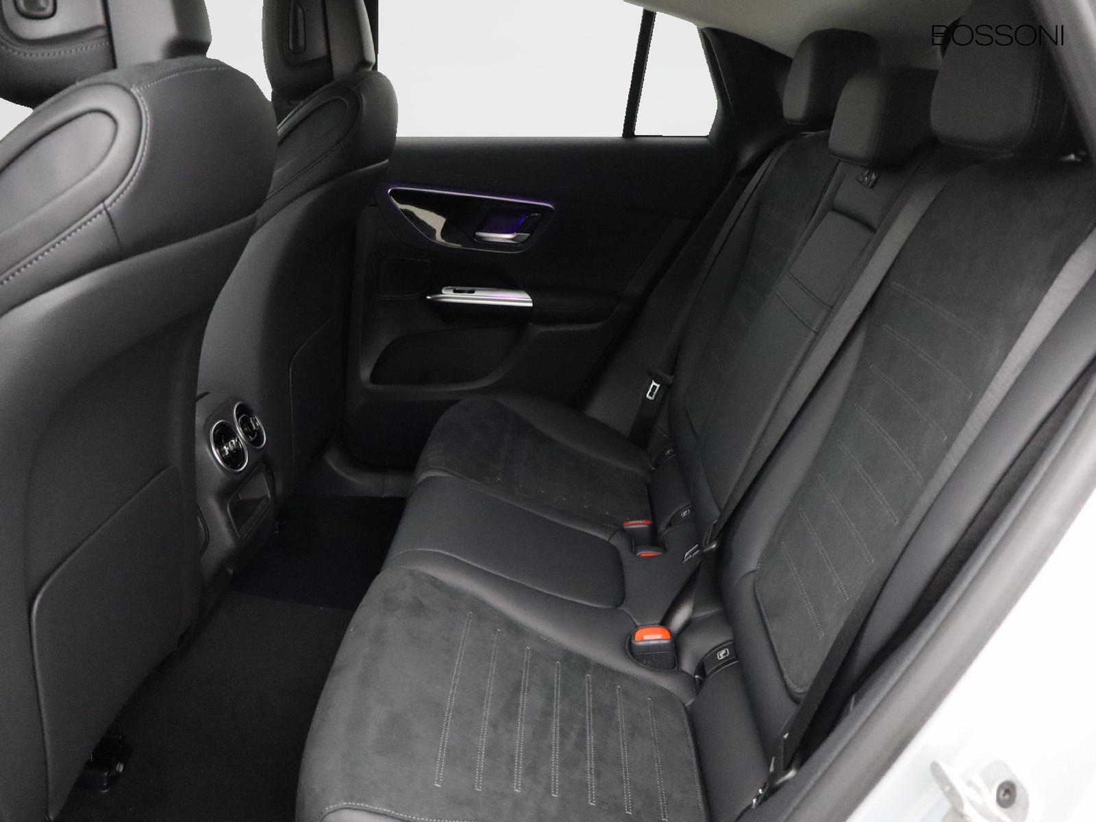 8 - Mercedes GLC coupe 220 d amg line advanced 4matic 9g-tronic