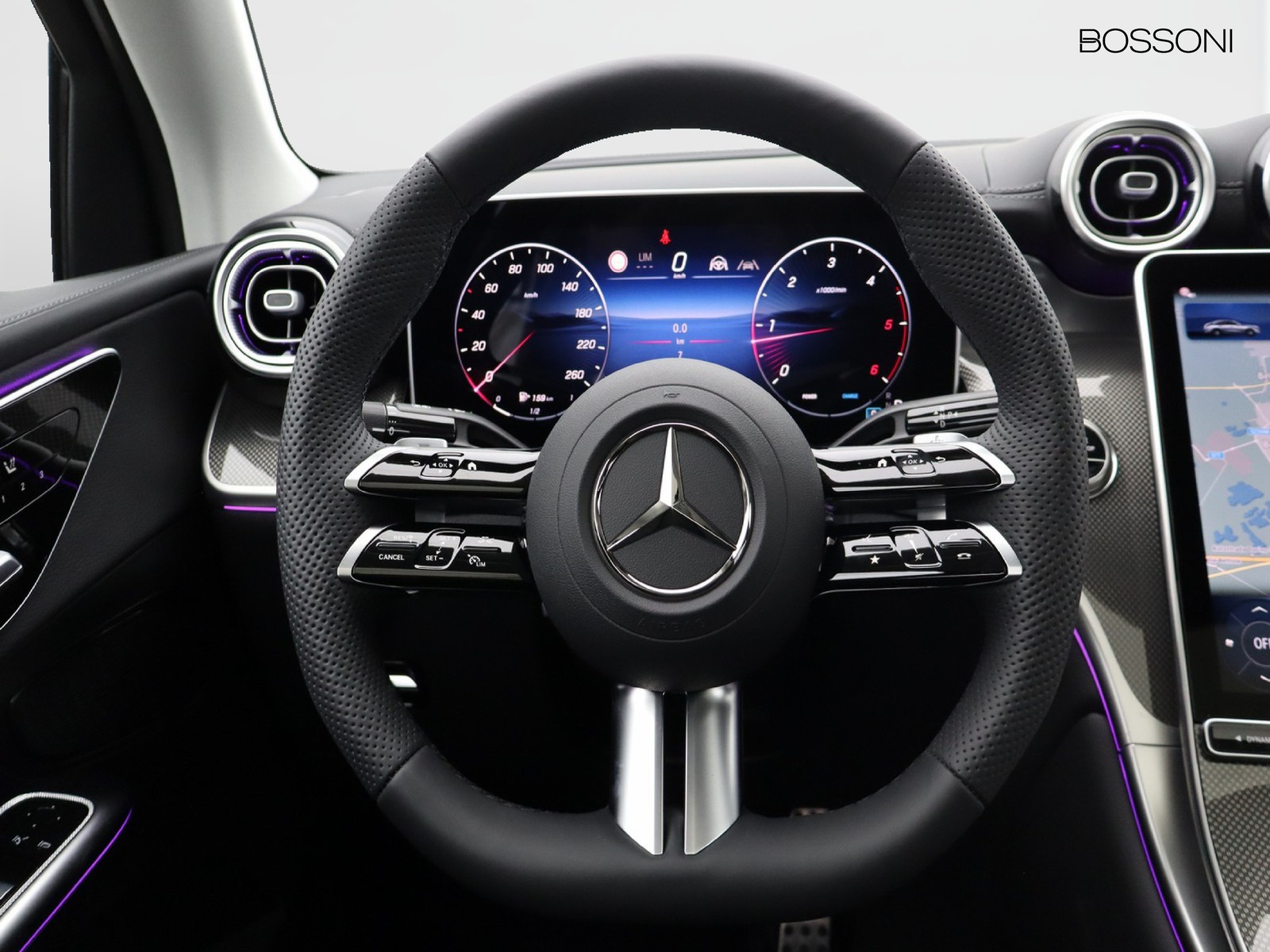 17 - Mercedes GLC coupe 220 d amg line premium 4matic 9g-tronic