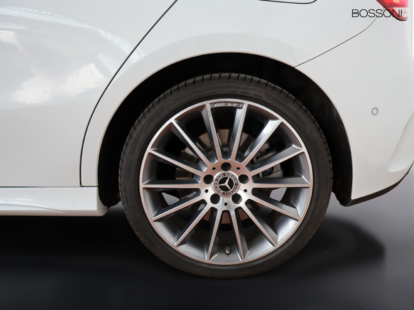 4 - Mercedes Classe A 250 e plug in hybrid (e eq-power) premium plus edition 7g-dct