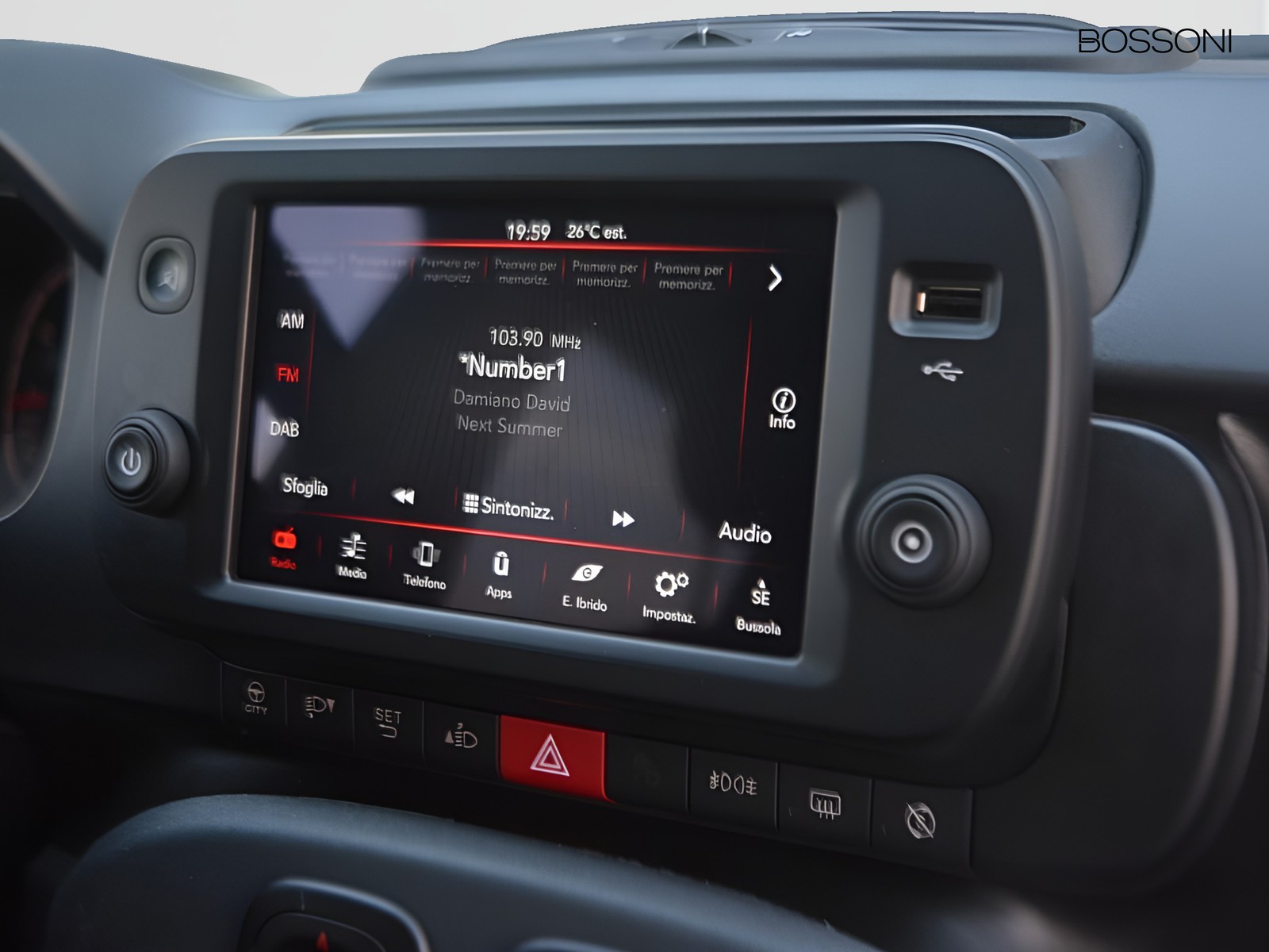 10 - Fiat Panda cross 1.0 firefly hybrid 70cv s&s 5p.ti