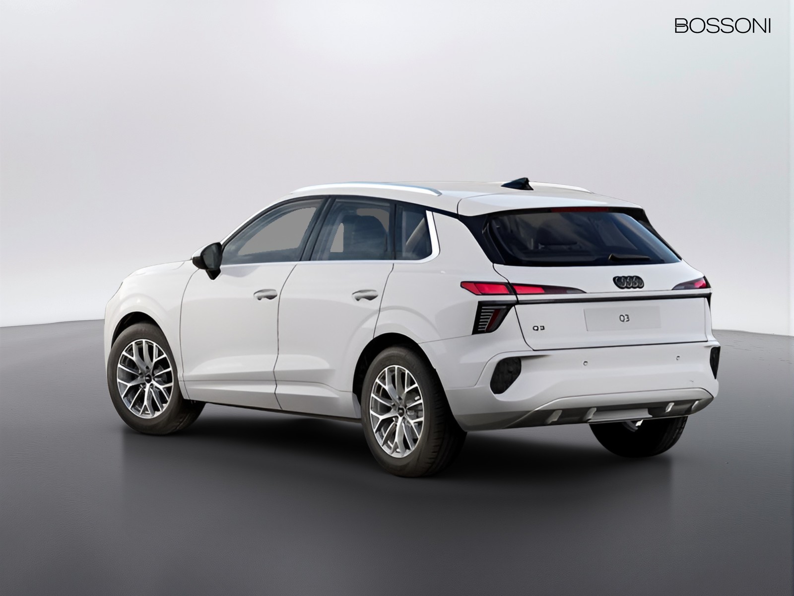 6 - Audi Q3 1.5 tfsi mhev 150cv business