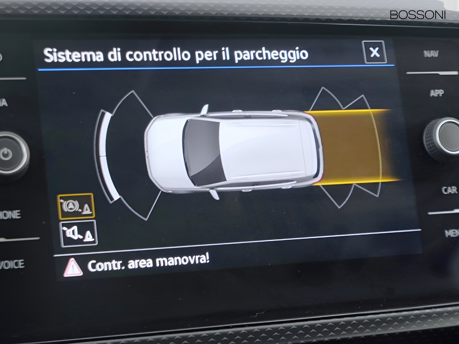 28 - Volkswagen T-Cross 1.0 tsi 110cv style dsg