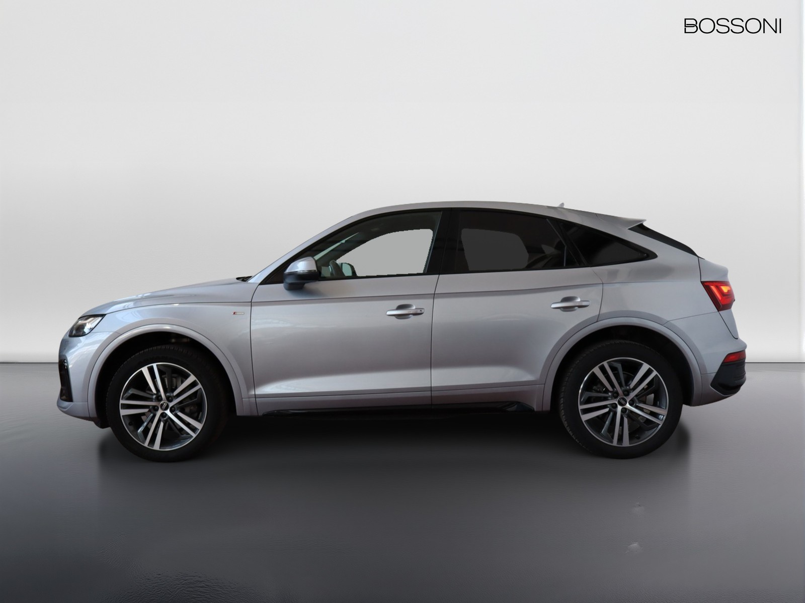 3 - Audi Q5 sportback 40 2.0 tdi mhev 12v s line plus quattro s tronic