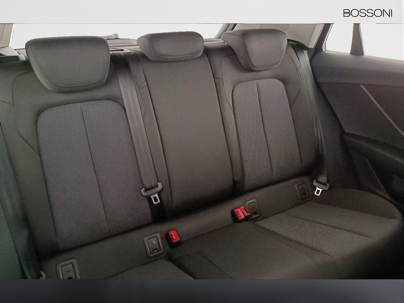 34 - Audi Q2 35 1.5 tfsi admired advanced s tronic