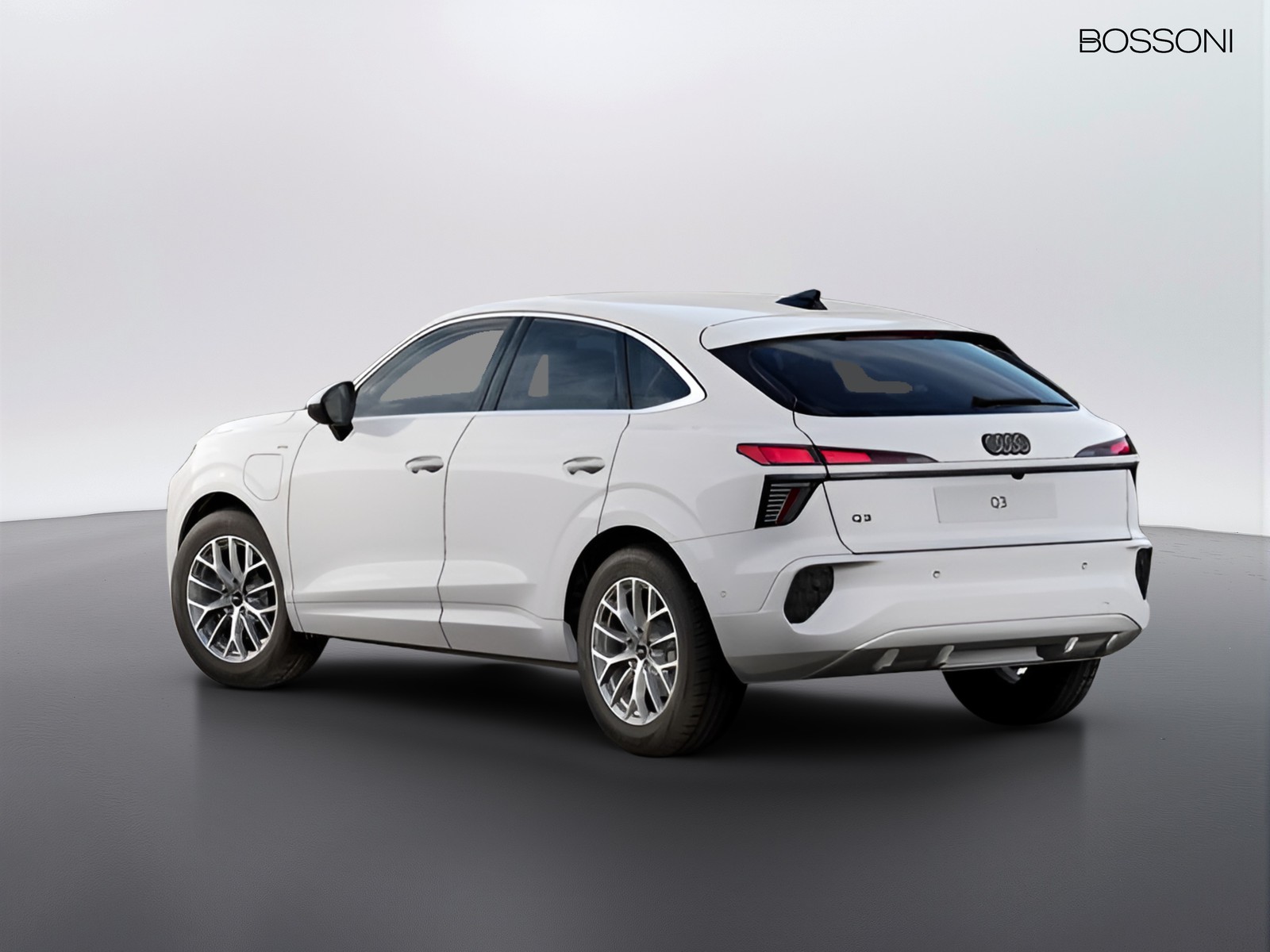 6 - Audi Q3 sportback 1.5 e-hybrid 272cv business advanced s tronic