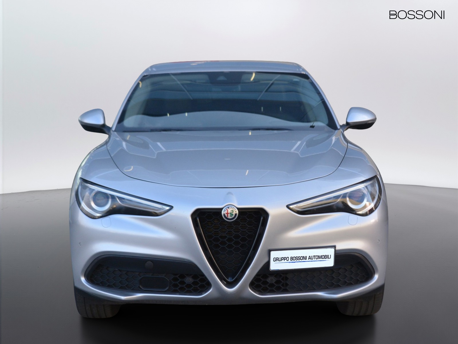 2 - Alfa Romeo Stelvio 2.2 turbo 190cv sprint q4 at8