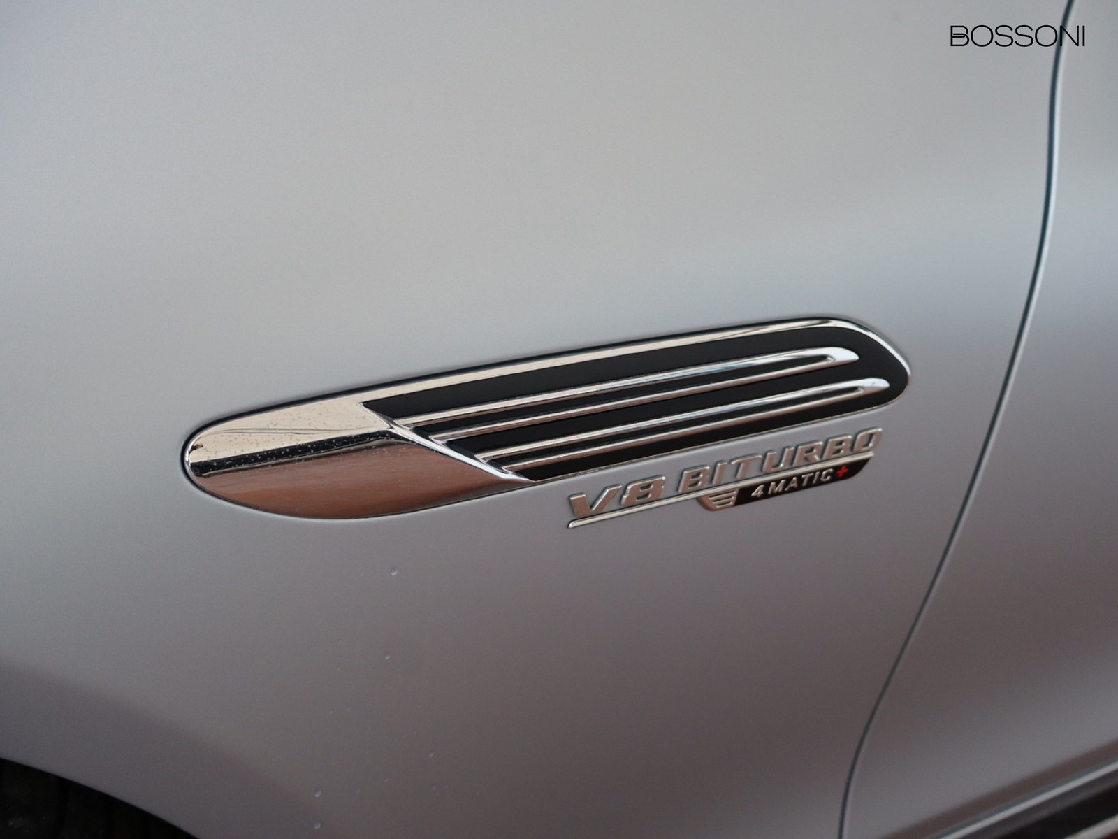 22 - AMG SL amg roadster 55 v8 tribute edition argento/rosso 4matic+