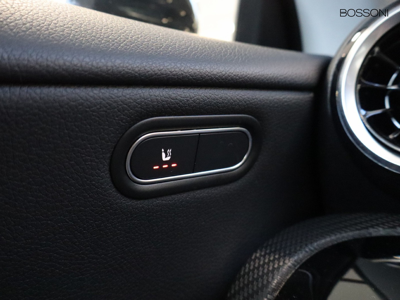 15 - Mercedes CLA shooting brake 180 d advanced 8g-dct