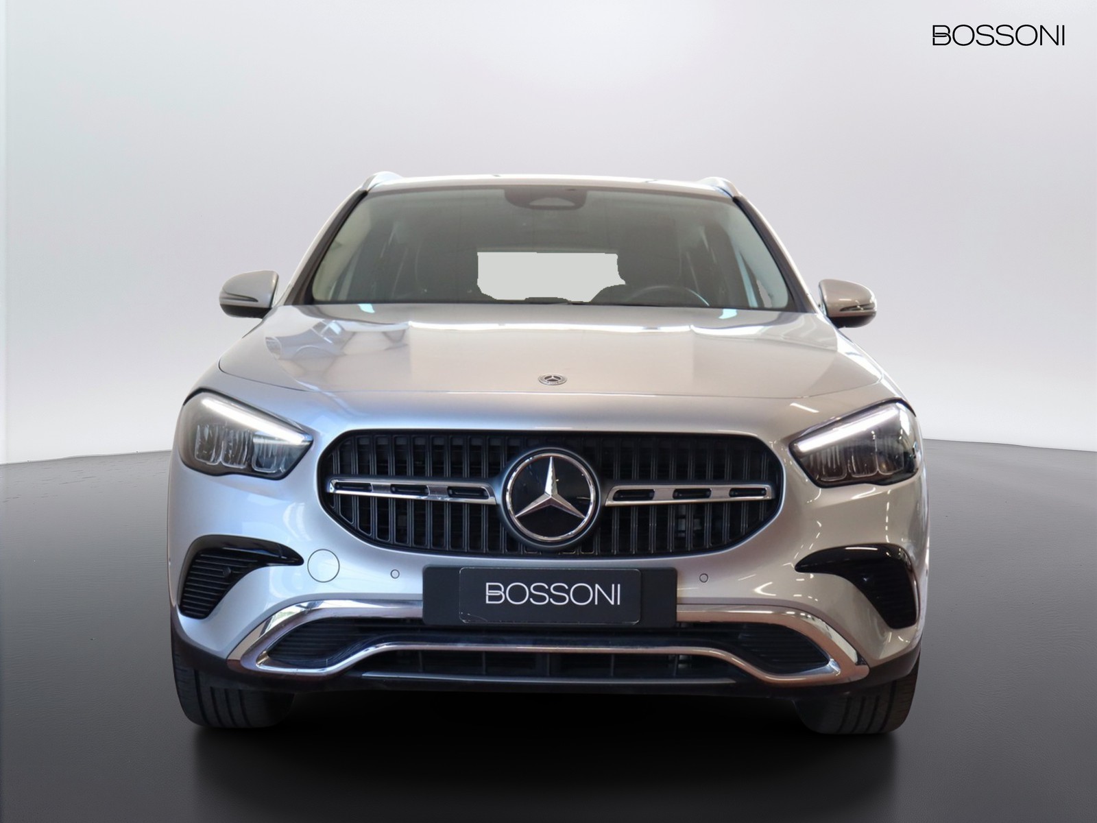 2 - Mercedes GLA 180 d progressive advanced 8g-dct
