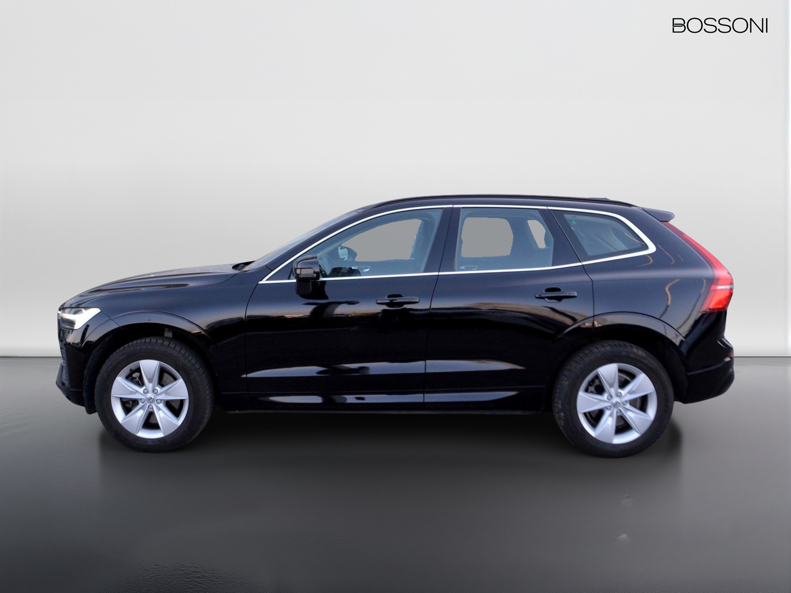 24 - Volvo XC60 2.0 b4 core automatico