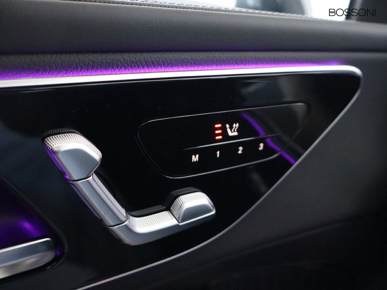 15 - Mercedes GLC coupe 300 de plug in hybrid amg line premium tech 4matic 9g-tronic