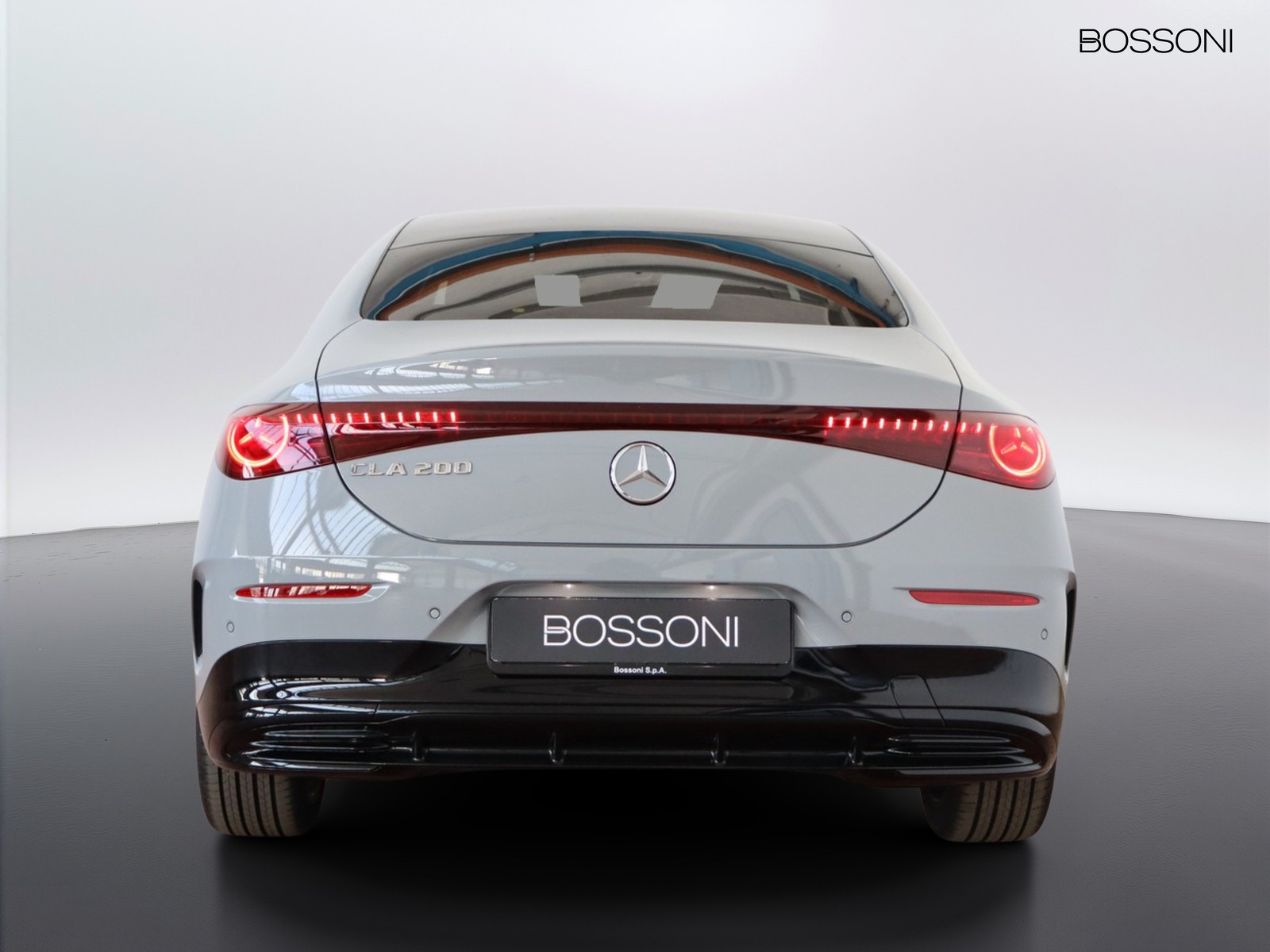 6 - Mercedes CLA 200 premium auto