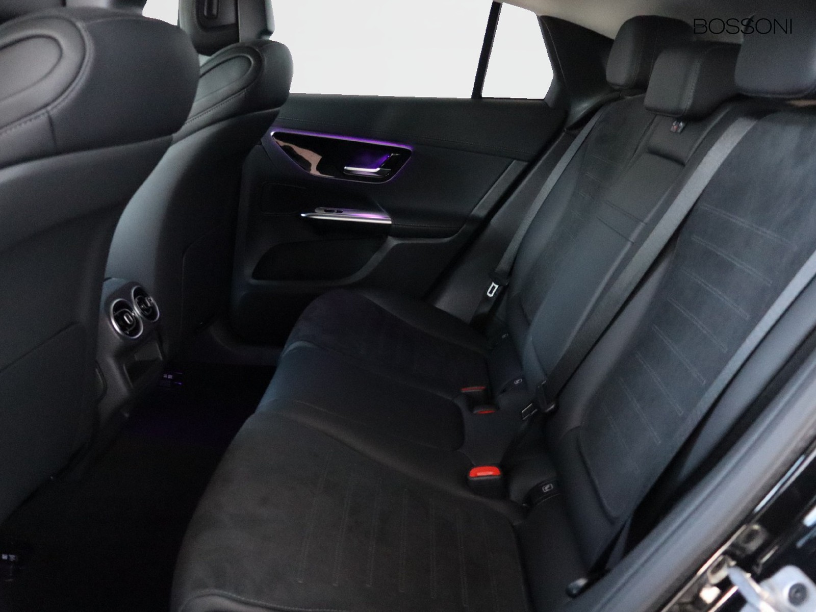 8 - Mercedes GLC coupe 220 d amg line advanced 4matic 9g-tronic