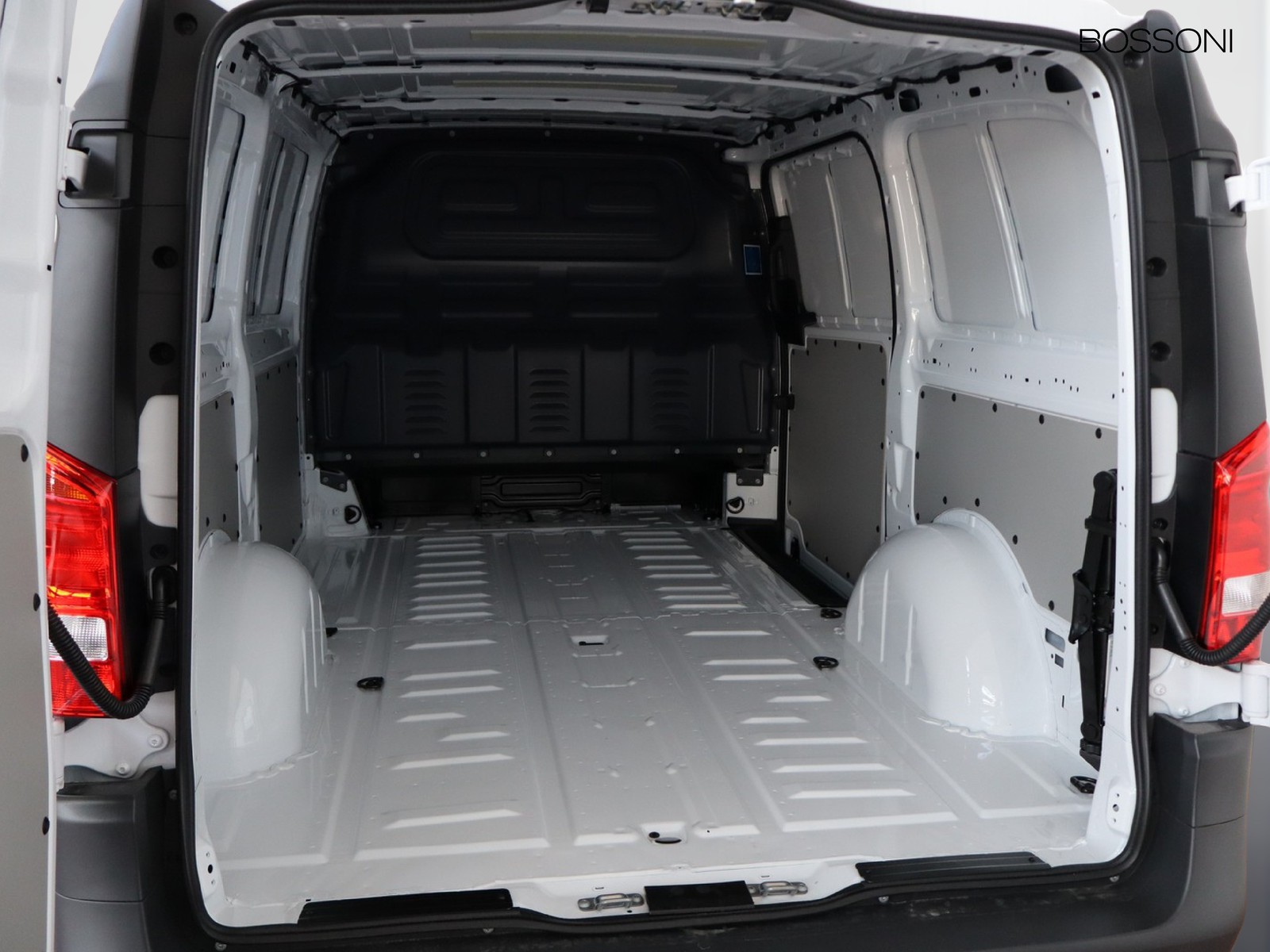 14 - Mercedes Vans Vito furgone 114 cdi long pro