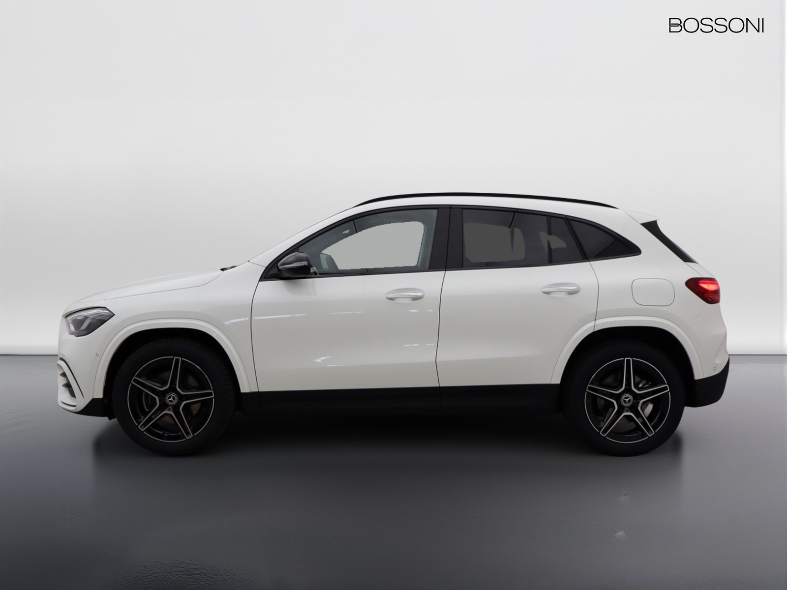 3 - Mercedes GLA 250 e plug-in-hybrid amg line extra 8g-dct
