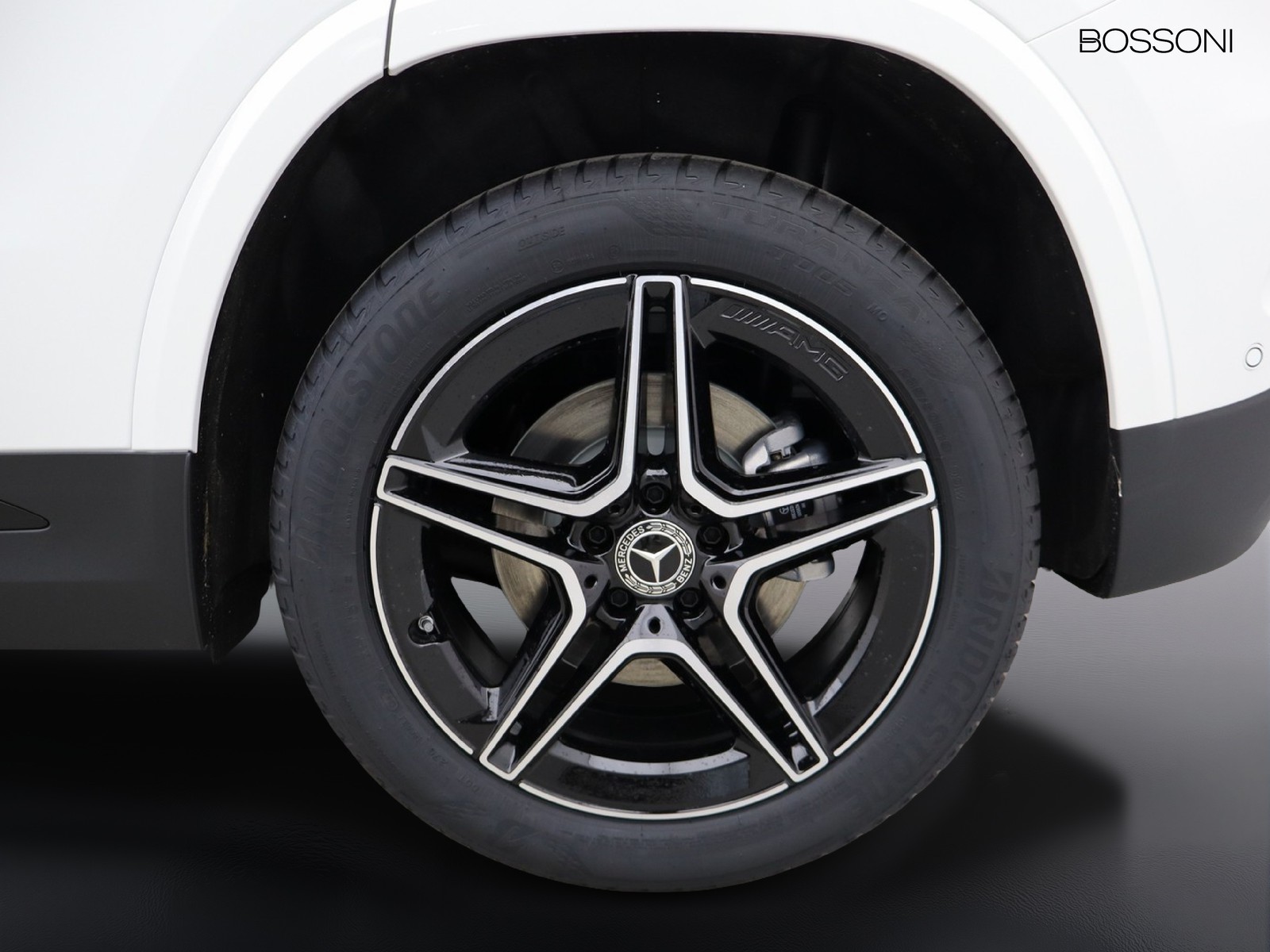 4 - Mercedes GLA 250 e plug-in-hybrid amg line extra 8g-dct