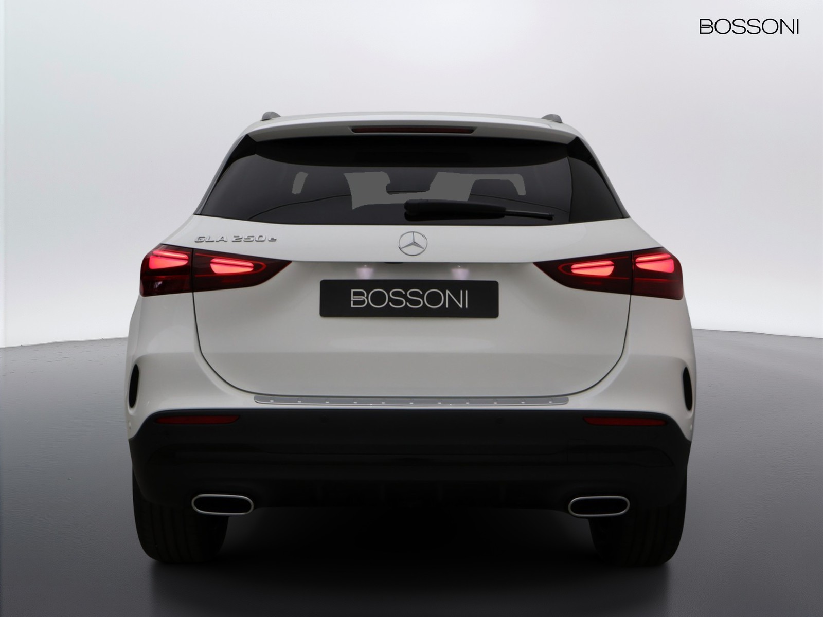 6 - Mercedes GLA 250 e plug-in-hybrid amg line extra 8g-dct