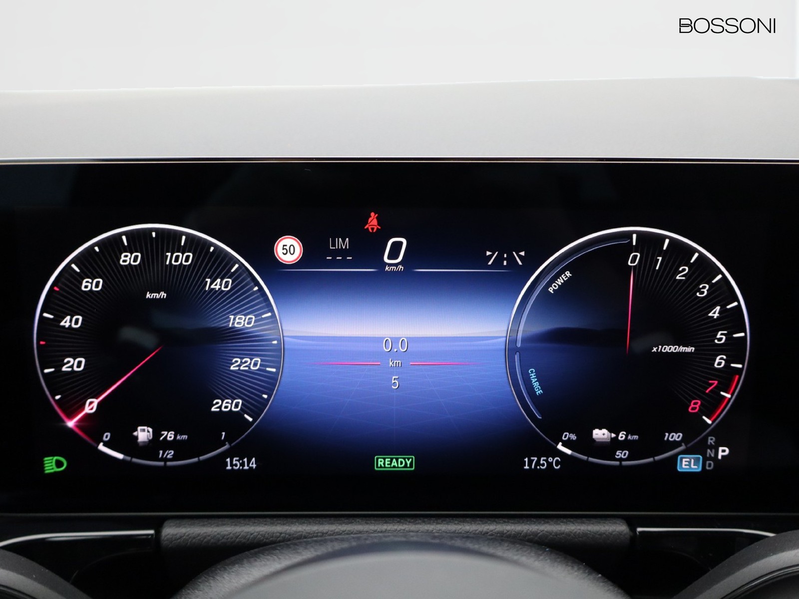 9 - Mercedes GLA 250 e plug-in-hybrid amg line extra 8g-dct