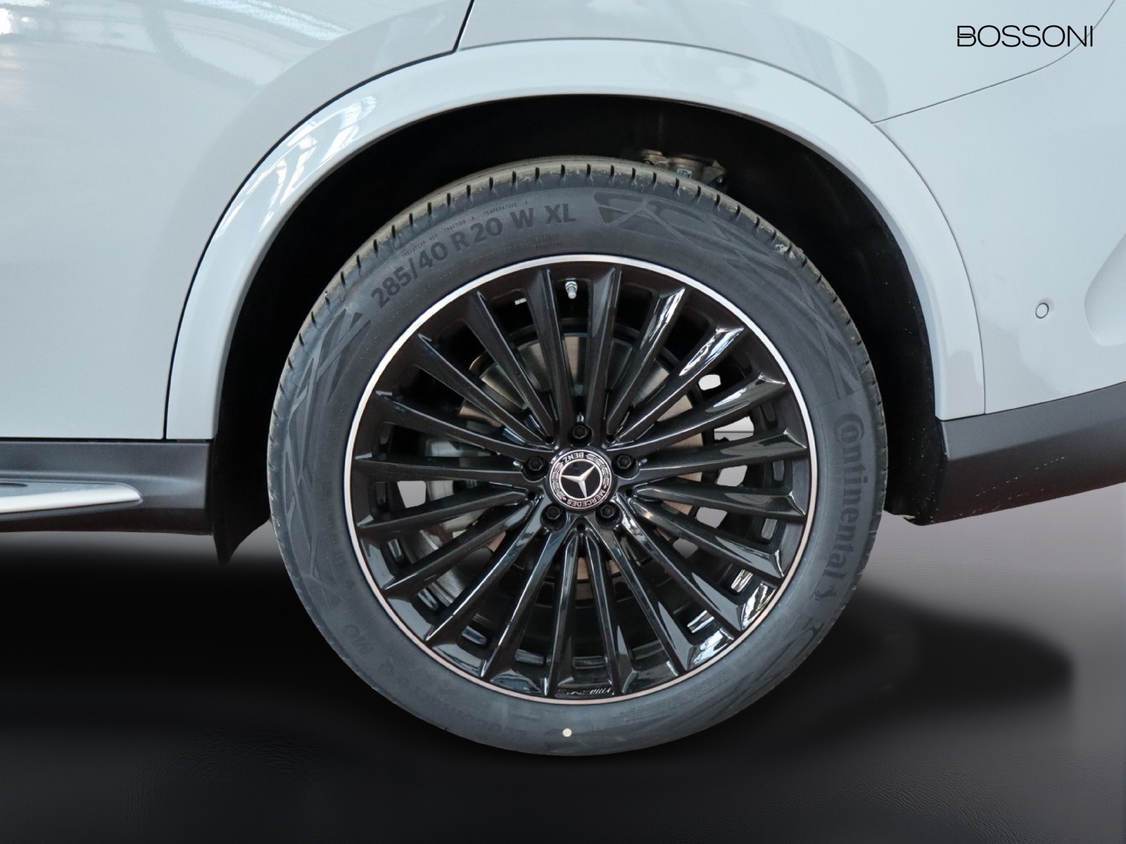 4 - Mercedes GLC coupe 300 d amg line premium 4matic 9g-tronic