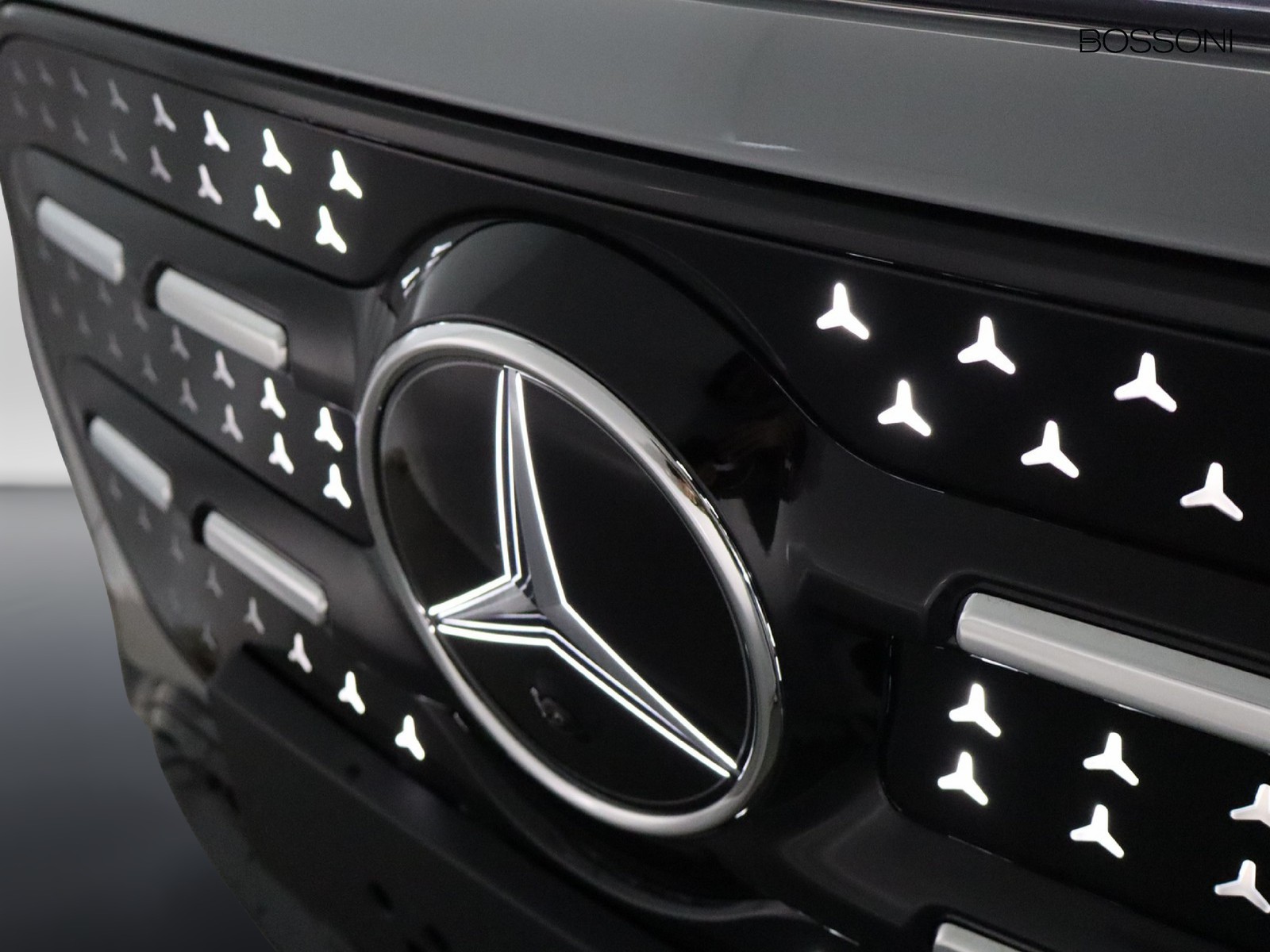 16 - Mercedes GLB eq 250+ advanced plus