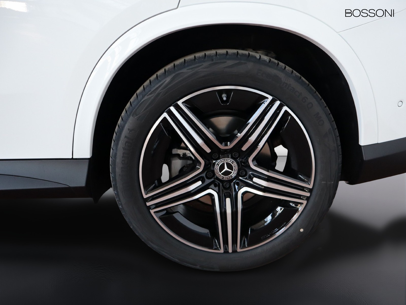 4 - Mercedes GLC coupe 220 d amg line premium 4matic 9g-tronic