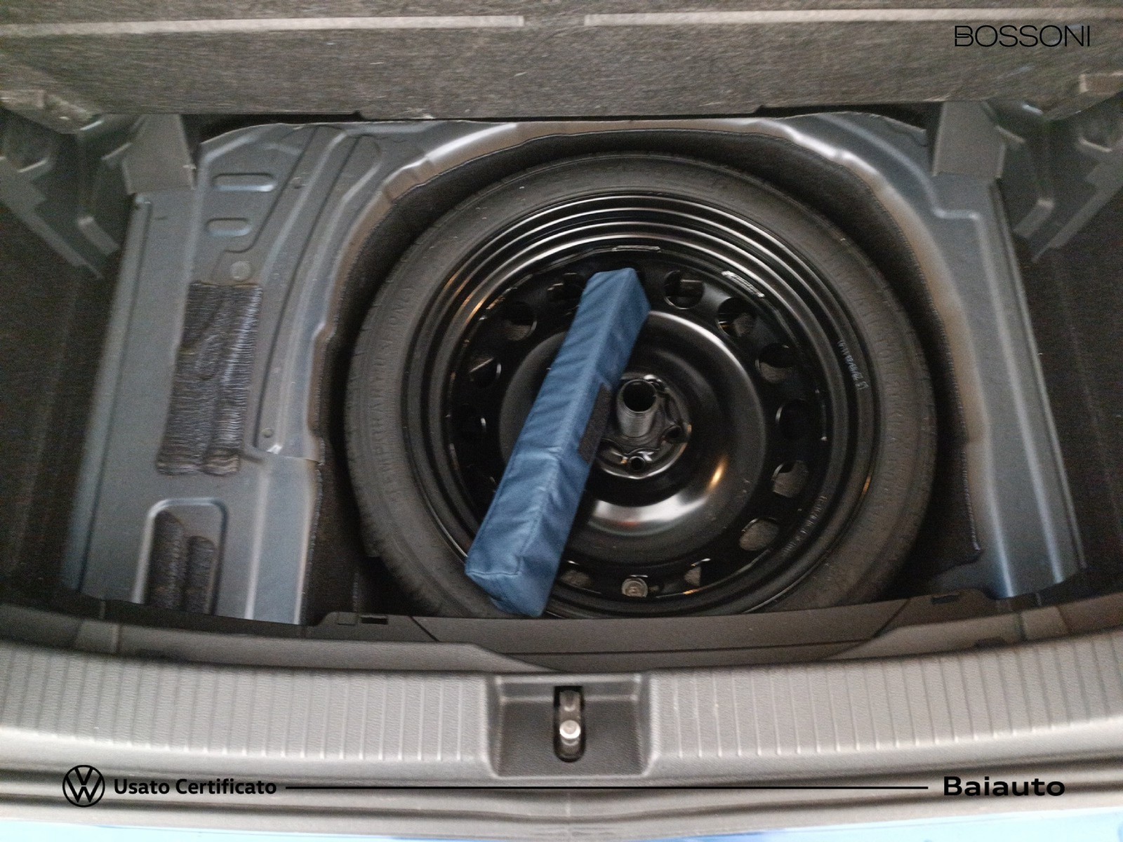 26 - Volkswagen T-Cross 1.0 tsi 110cv advanced