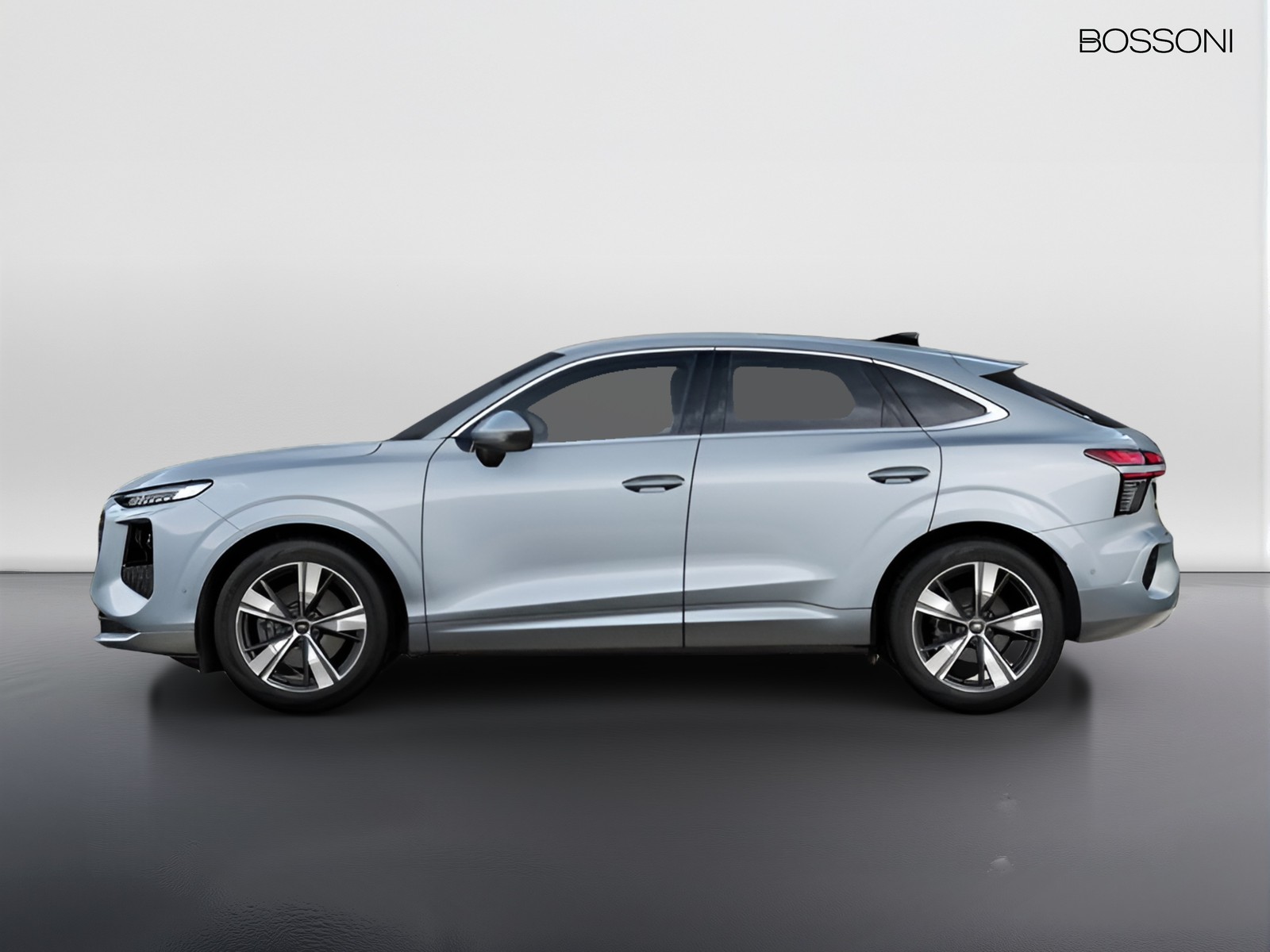 5 - Audi Q3 sportback 2.0 tdi 150cv business advanced s tronic