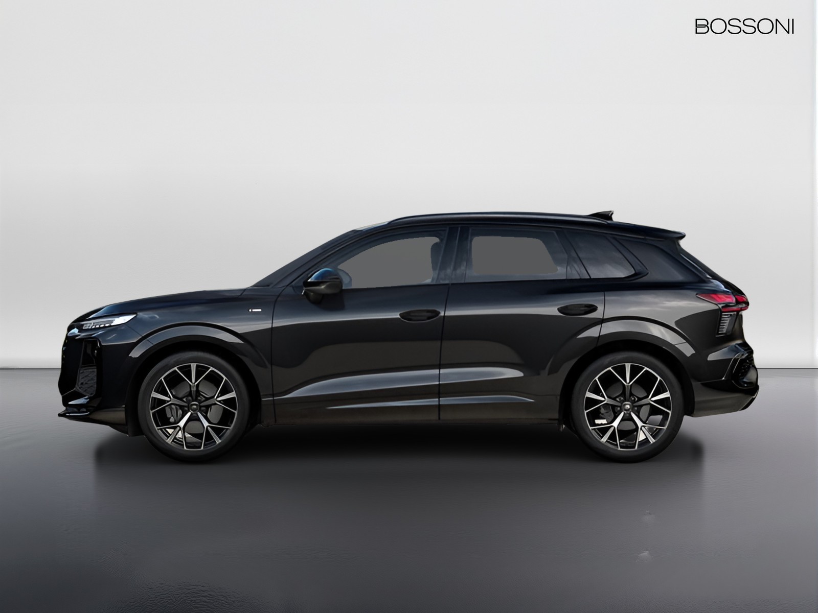 5 - Audi Q3 2.0 tdi 150cv s line edition s tronic