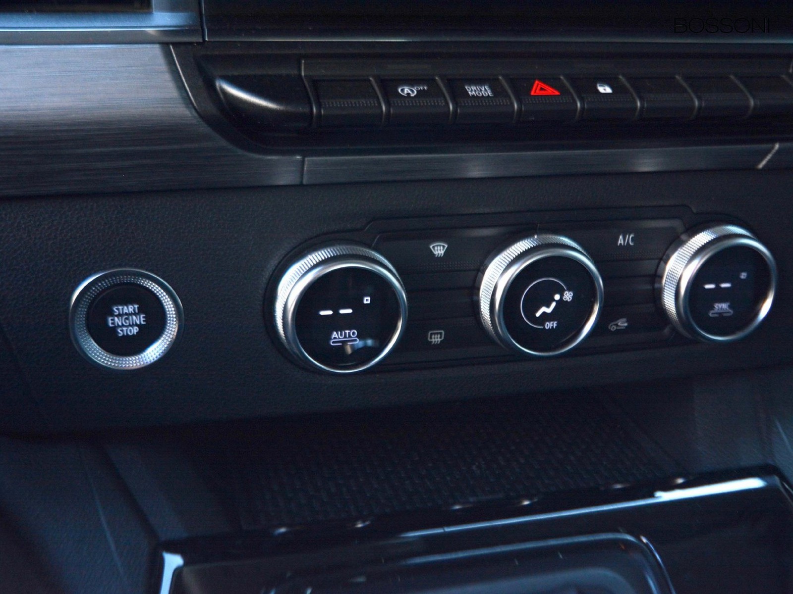 11 - Renault Kangoo 1.5 blue dci equilibre edc