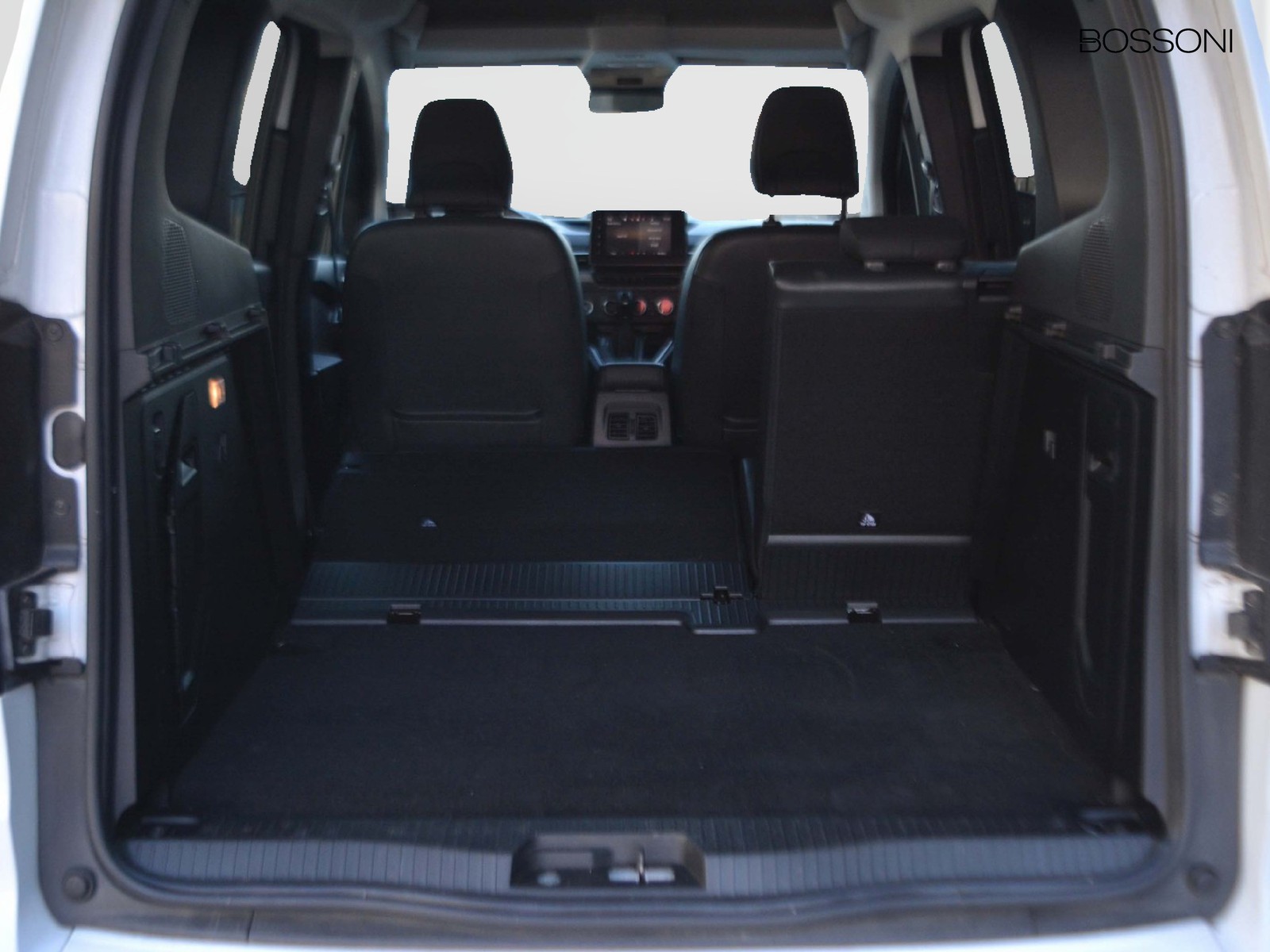 17 - Renault Kangoo 1.5 blue dci equilibre edc