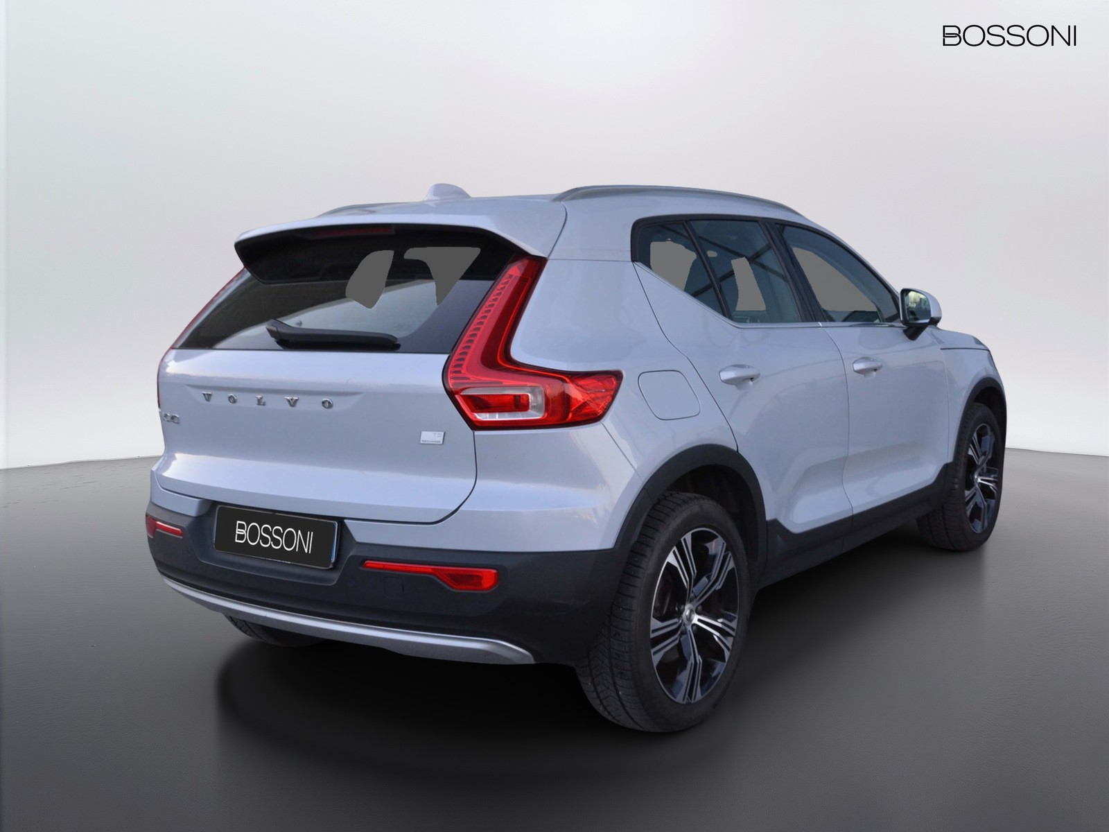 3 - Volvo XC40 1.5 t5 recharge plug-in-hybrid inscription expression geartronic my21