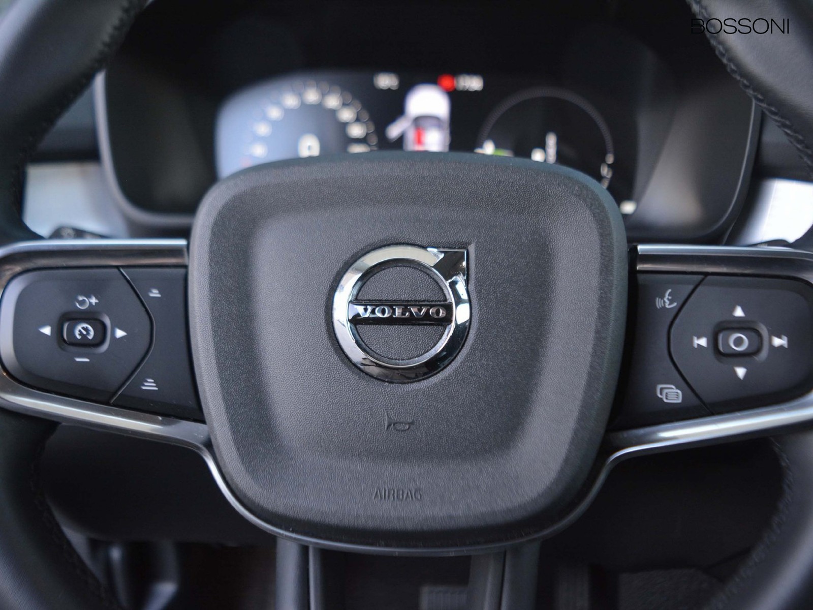 18 - Volvo XC40 1.5 t5 recharge plug-in-hybrid inscription expression geartronic my21