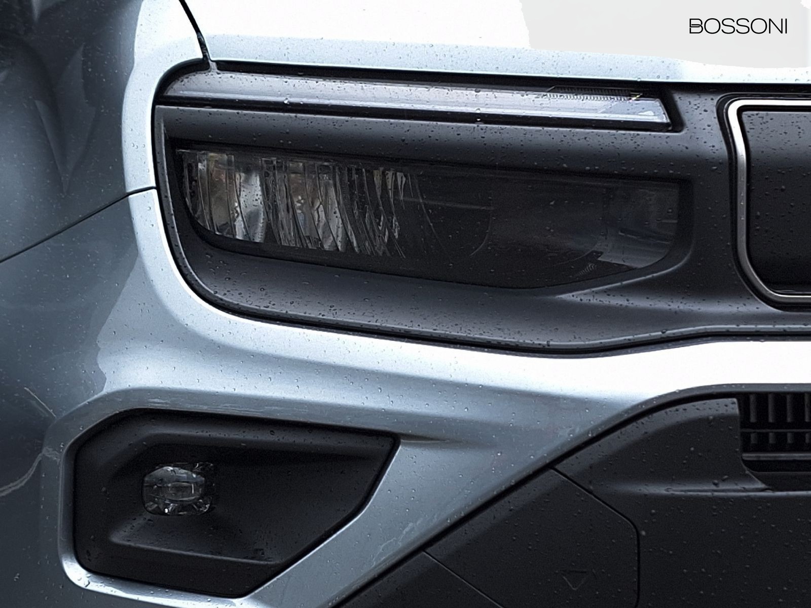 14 - Jeep Avenger 1.2 turbo e-hybrid mhev 145cv upland 4xe