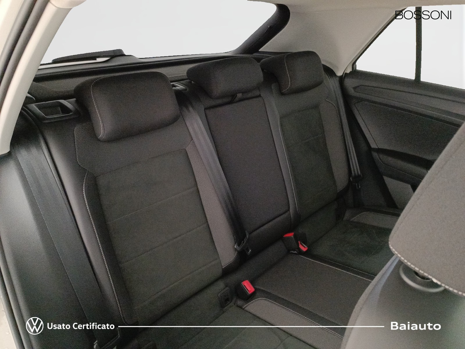 21 - Volkswagen T-Roc 1.5 tsi act style dsg