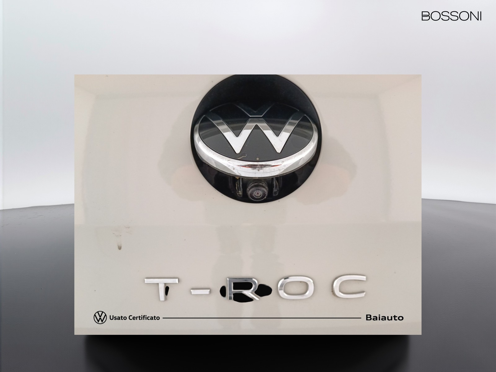 28 - Volkswagen T-Roc 1.5 tsi act style dsg