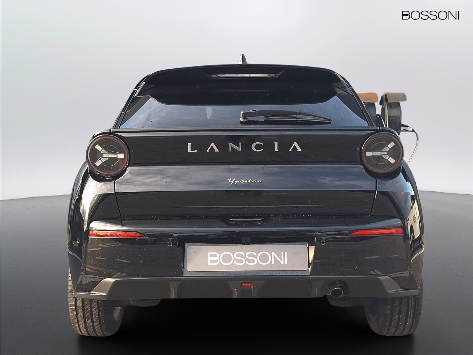 5 - Lancia Ypsilon 1.2 mhev 110cv lx e-dct