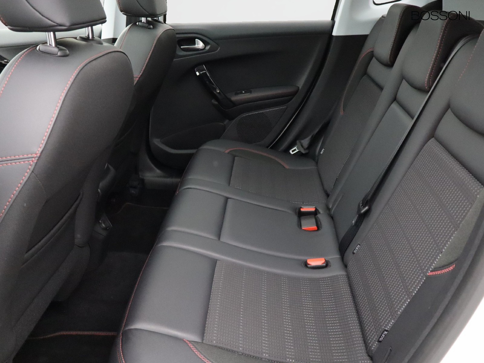 8 - Peugeot 2008 1.2 puretech turbo 110cv gt line eat6 s&s my19