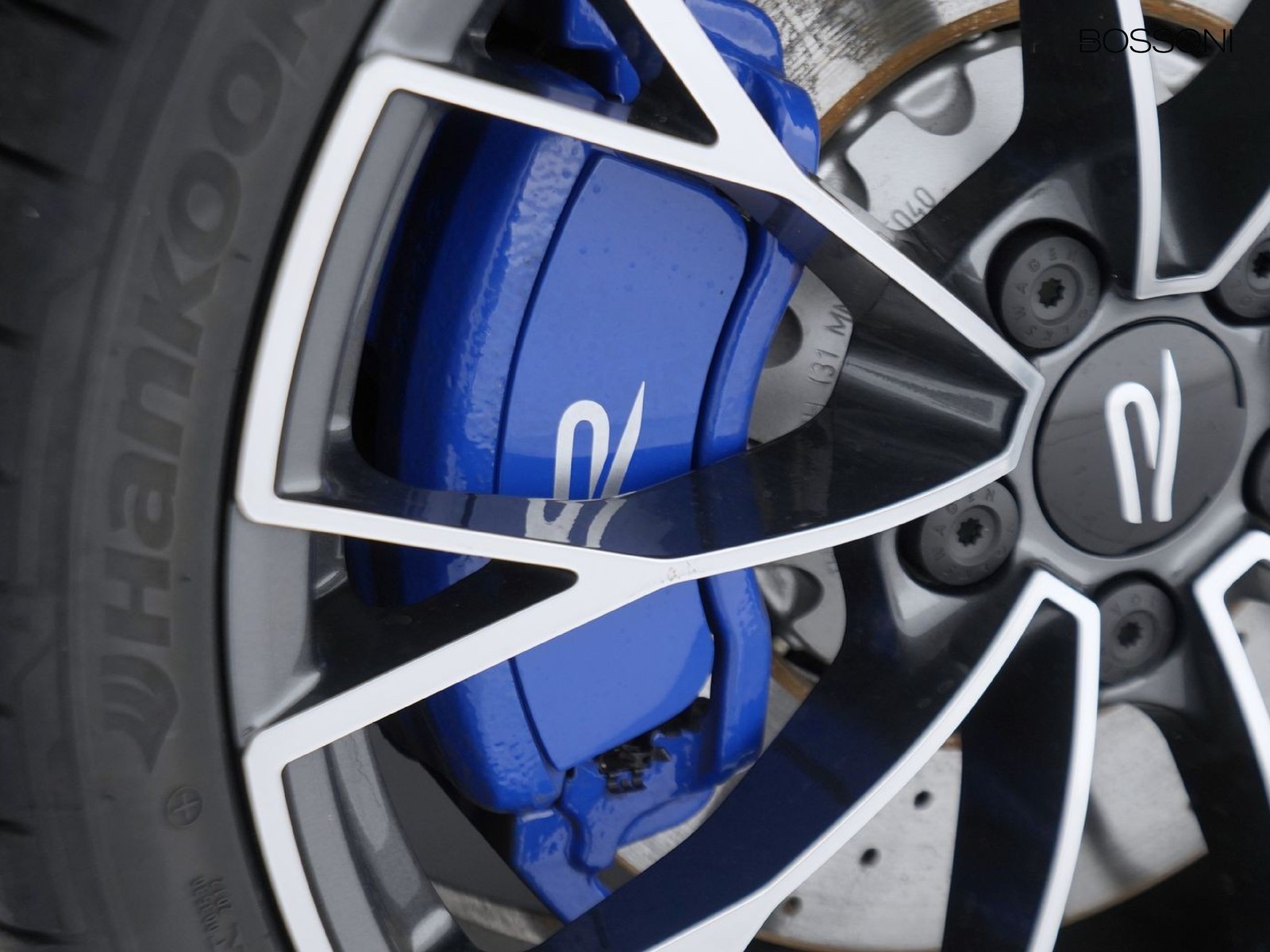 41 - Volkswagen Golf 2.0 tsi 333cv r 4motion dsg