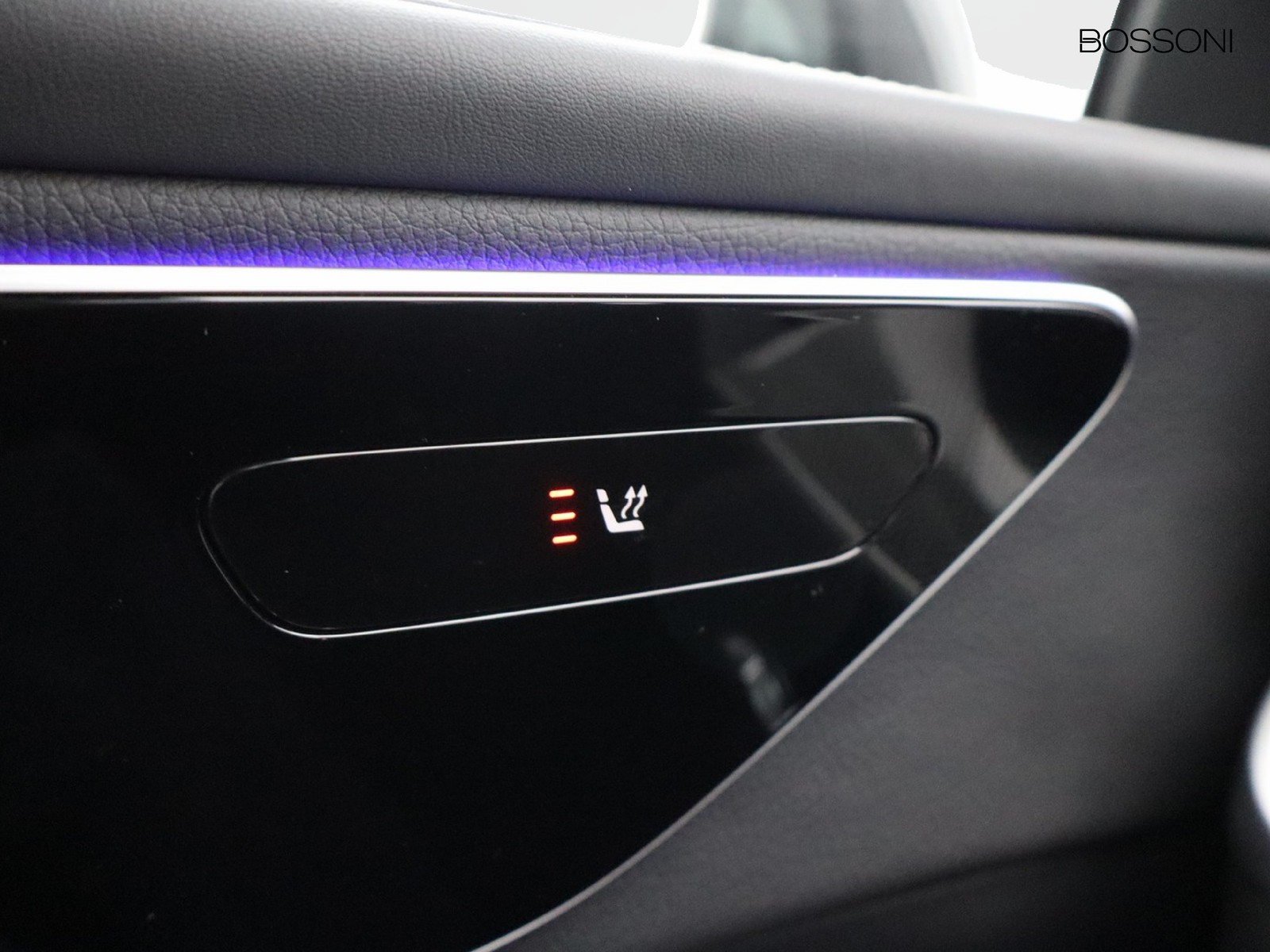 14 - Mercedes GLC suv 220 d amg advanced 4matic 9g-tronic