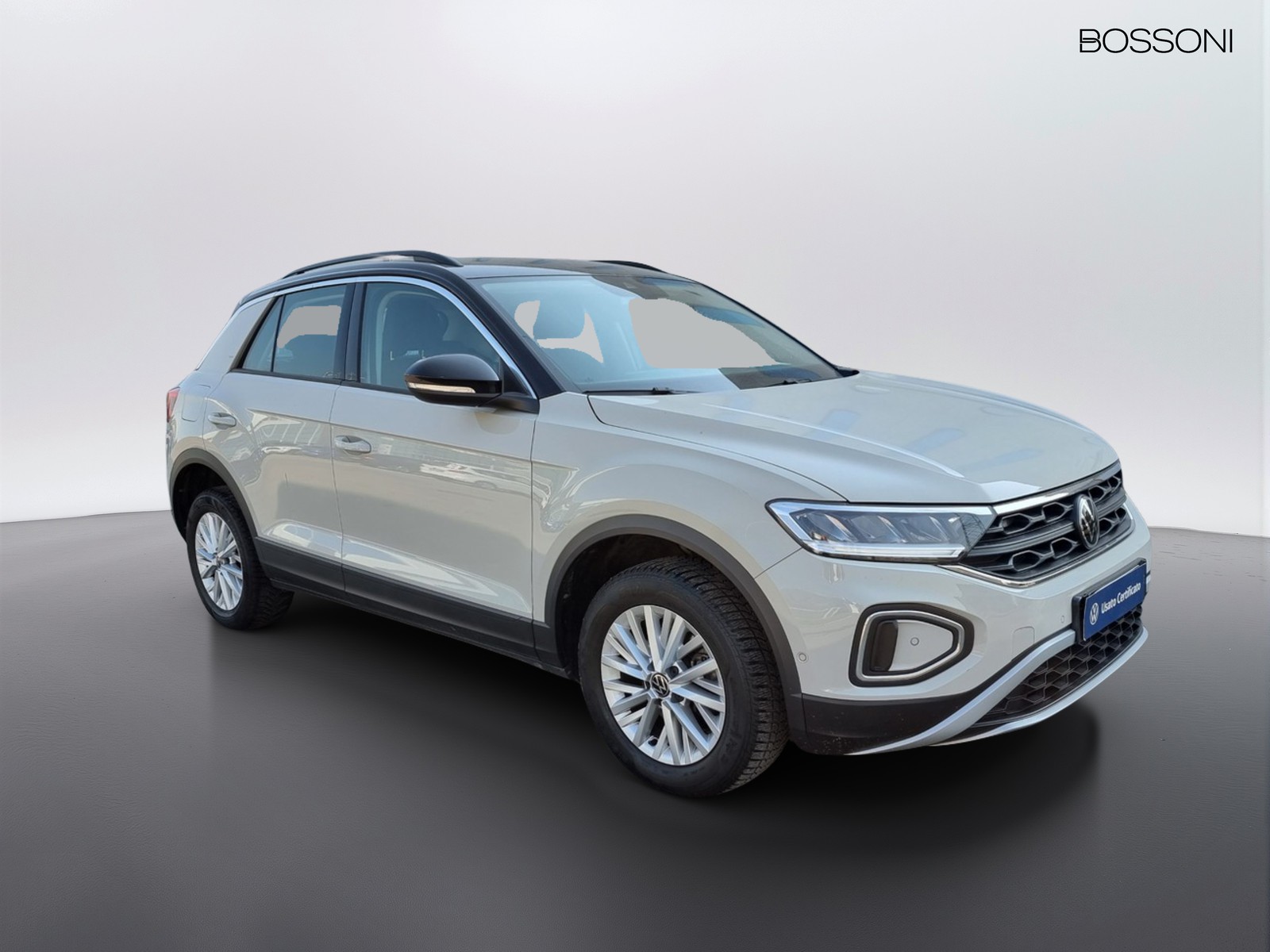 2 - Volkswagen T-Roc 1.0 tsi 110cv life