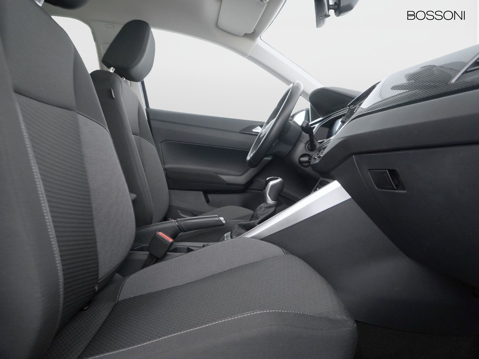 8 - Volkswagen Polo 1.0 evo 80cv edition plus