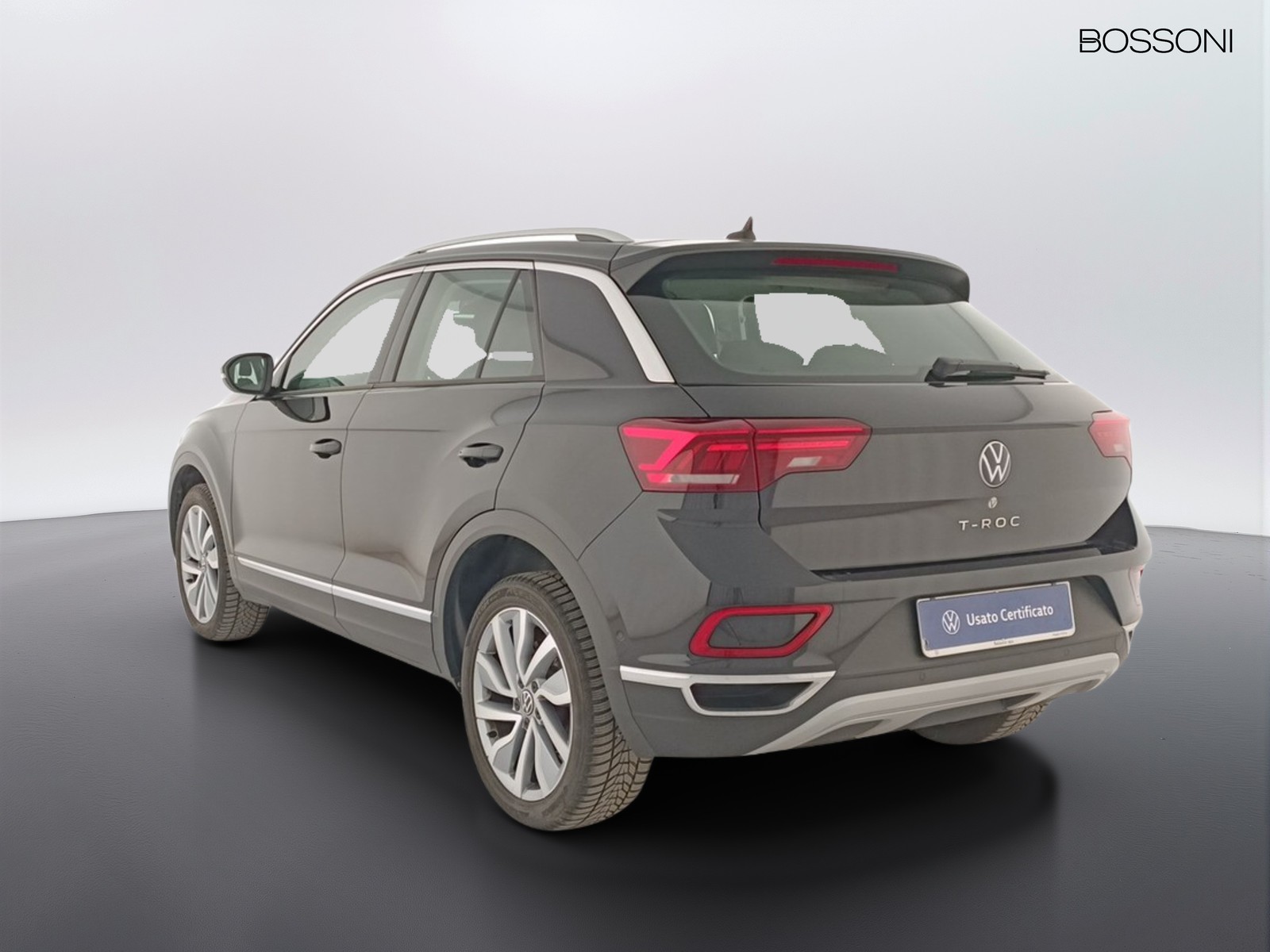 4 - Volkswagen T-Roc 1.5 tsi act style dsg