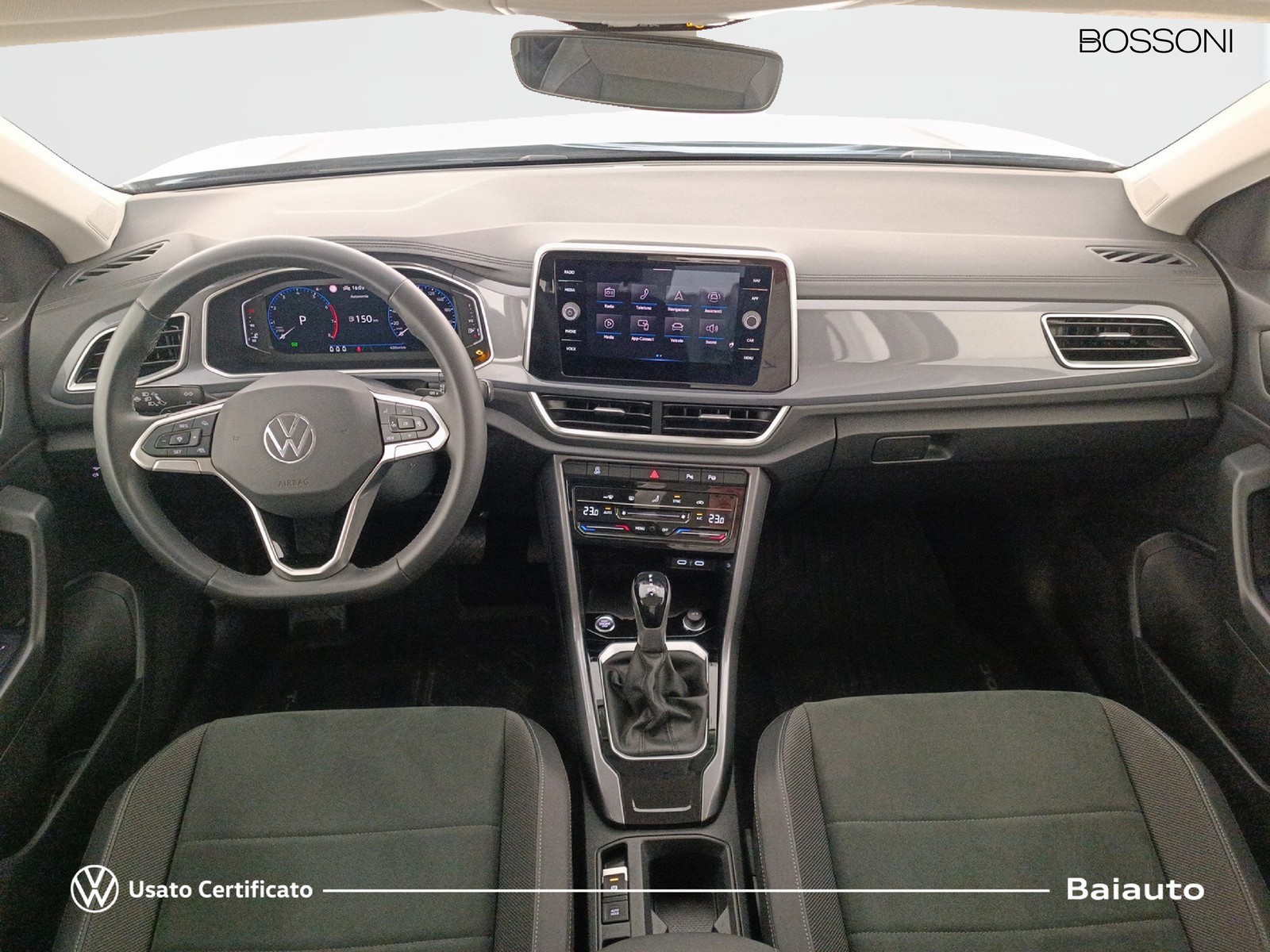 6 - Volkswagen T-Roc 1.5 tsi act style dsg