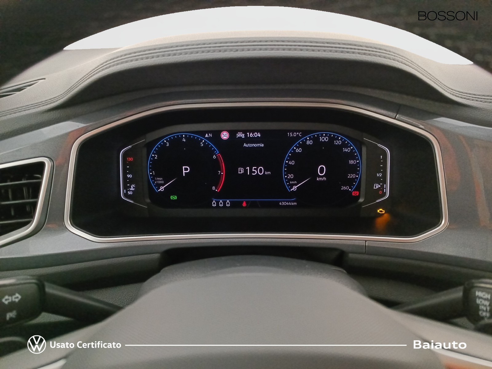 9 - Volkswagen T-Roc 1.5 tsi act style dsg