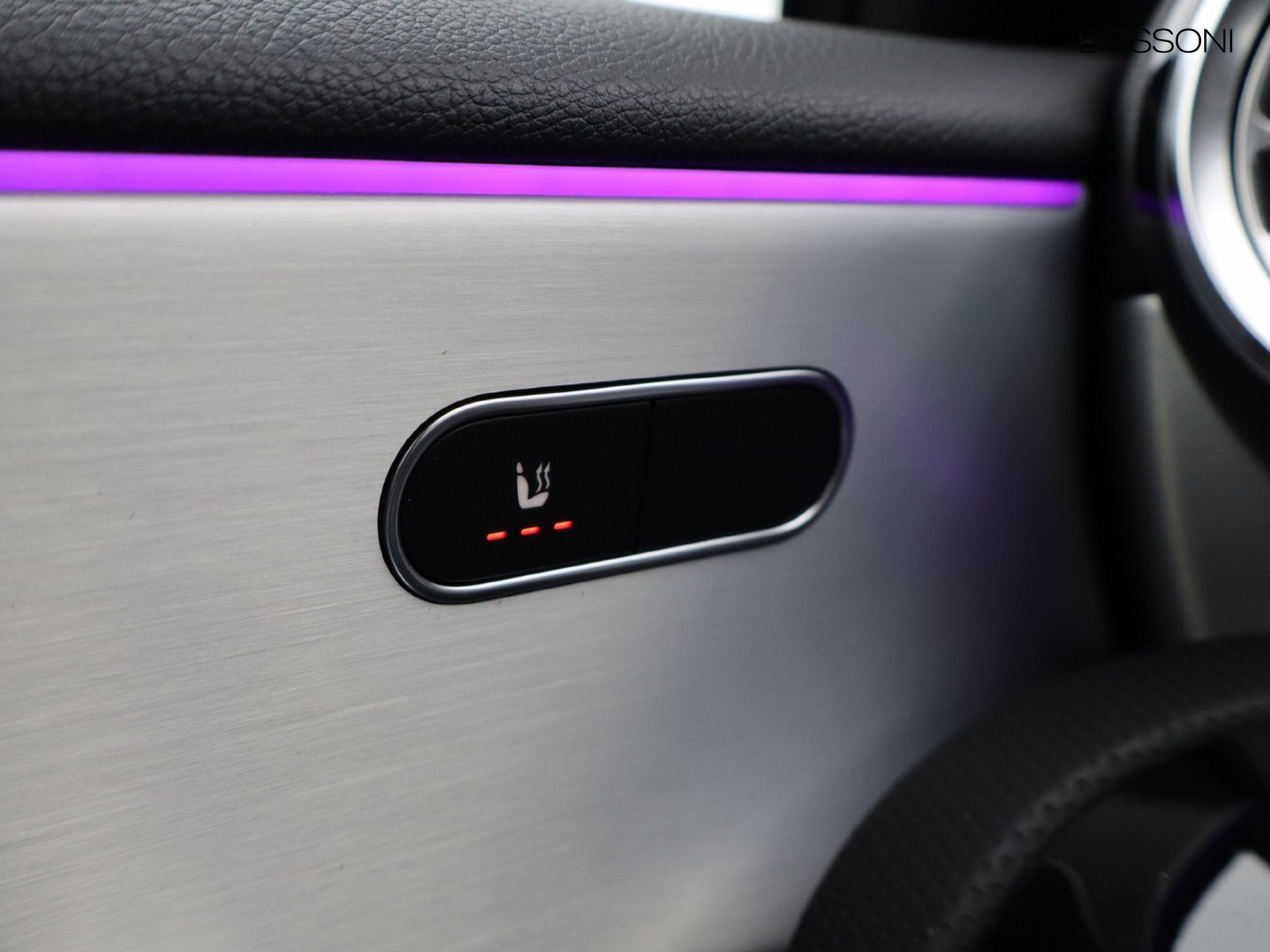 14 - Mercedes Classe A 180 d amg line premium speedshift dct amg 8g