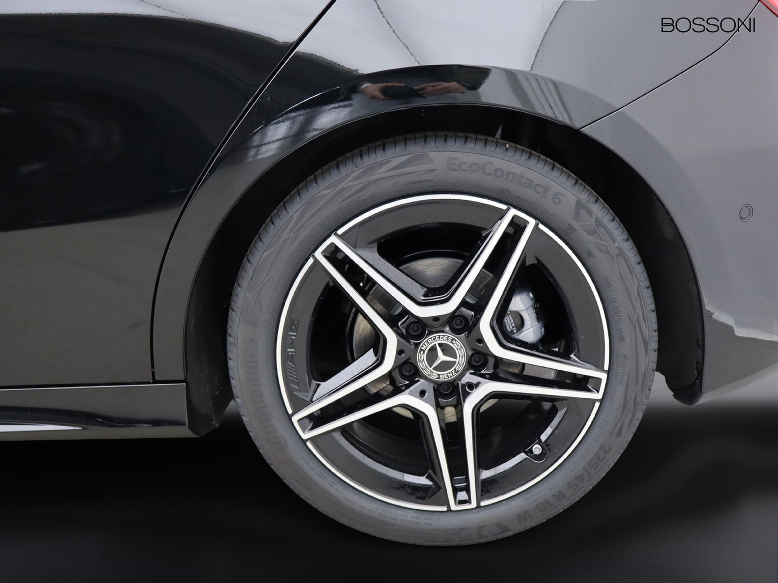 4 - Mercedes Classe A 180 d amg line premium speedshift dct amg 8g