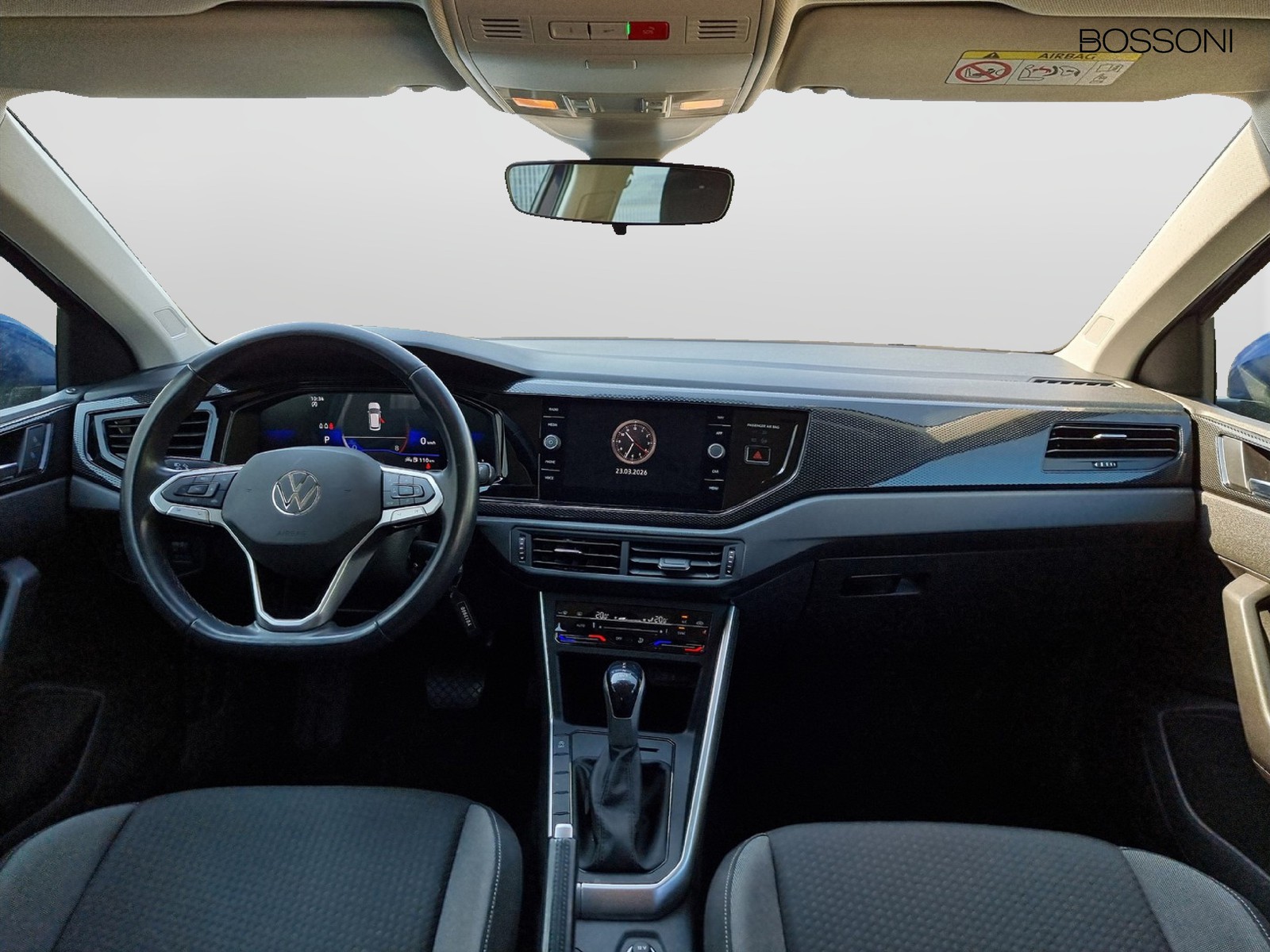 12 - Volkswagen Polo 1.0 tsi 95cv life dsg