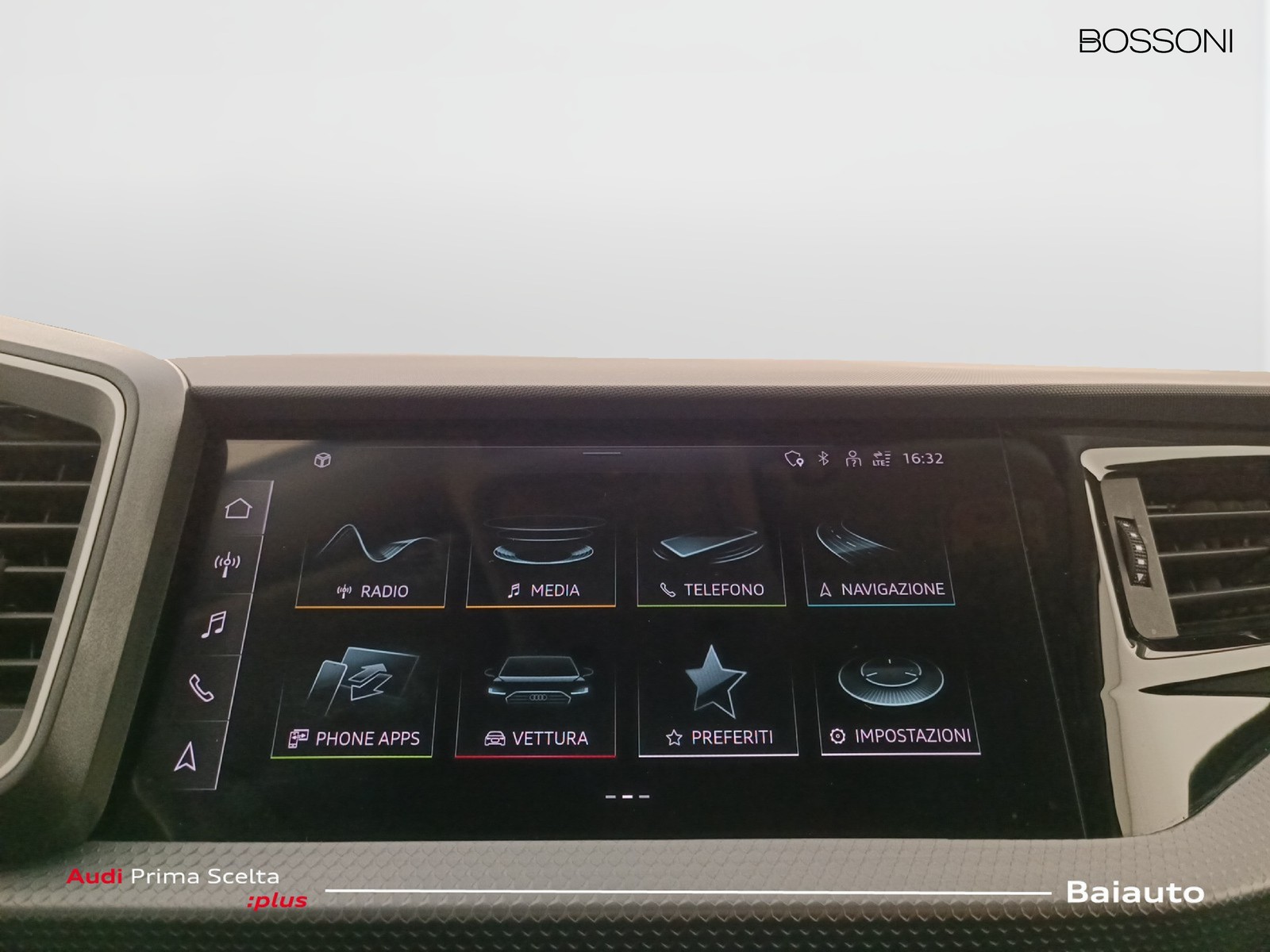 10 - Audi A1 sportback 30 1.0 tfsi 116cv business