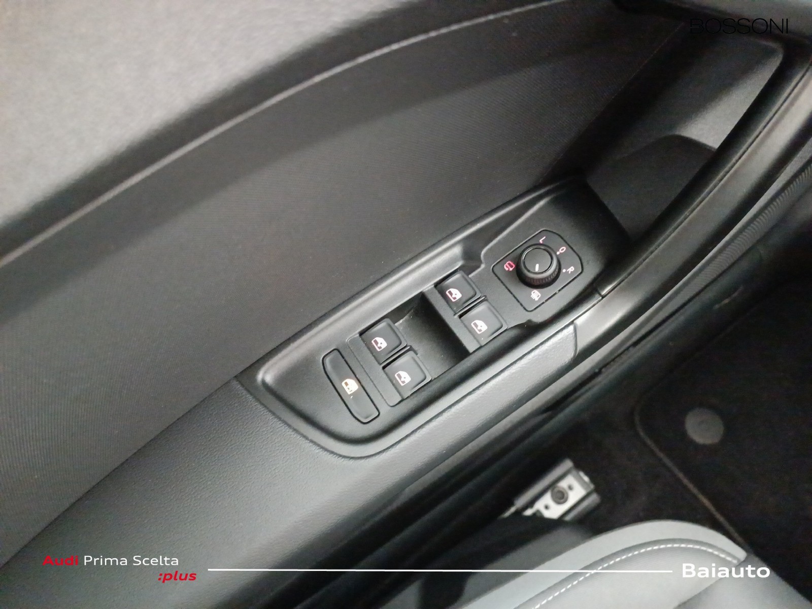 18 - Audi A1 sportback 30 1.0 tfsi 116cv business