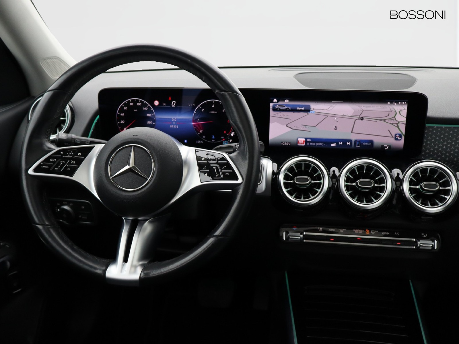 12 - Mercedes GLB 200 d progressive advanced plus 8g-dct